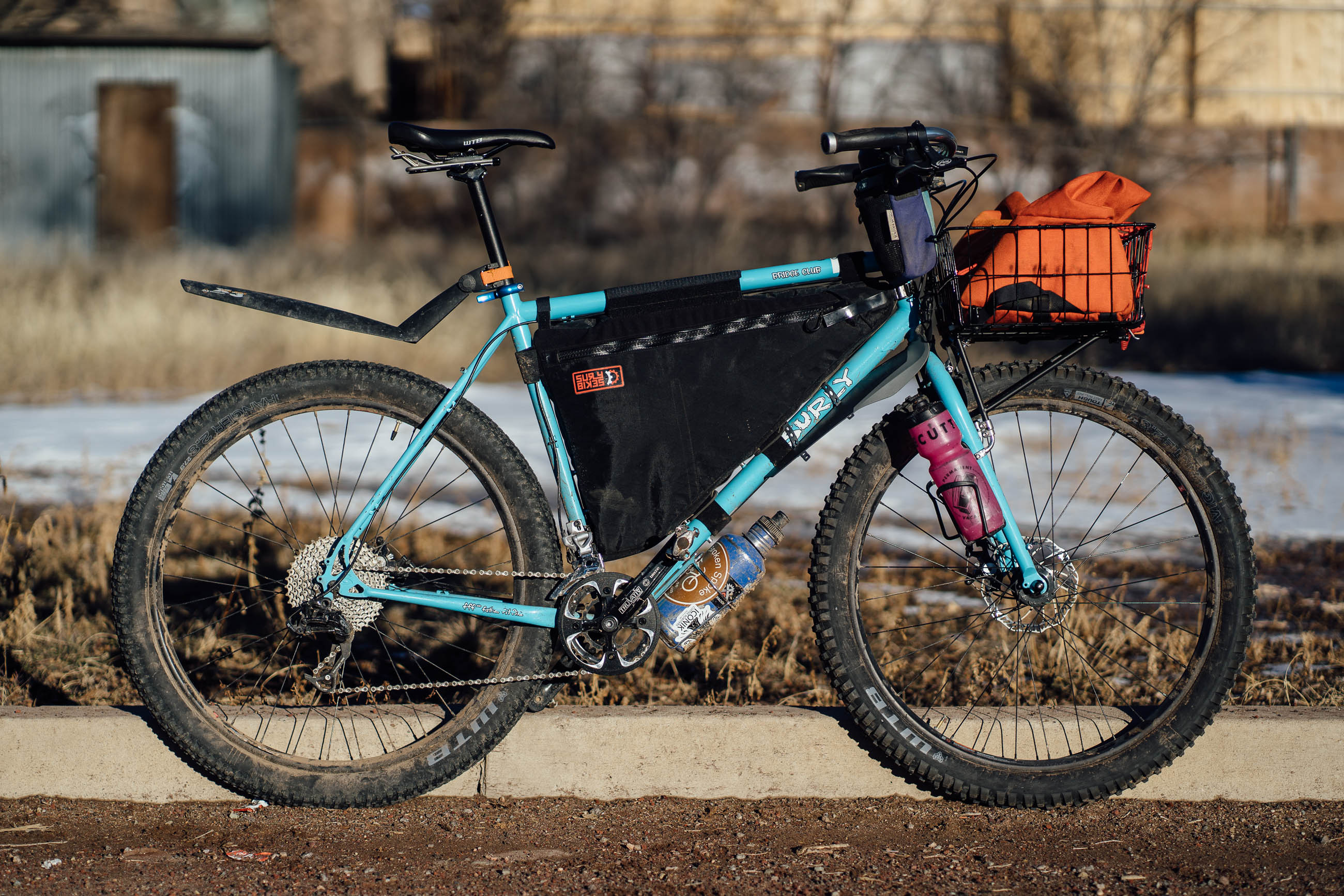 Surly Bikes, Bridge club review, In-depth analysis, Cycling enthusiasts, 2600x1740 HD Desktop