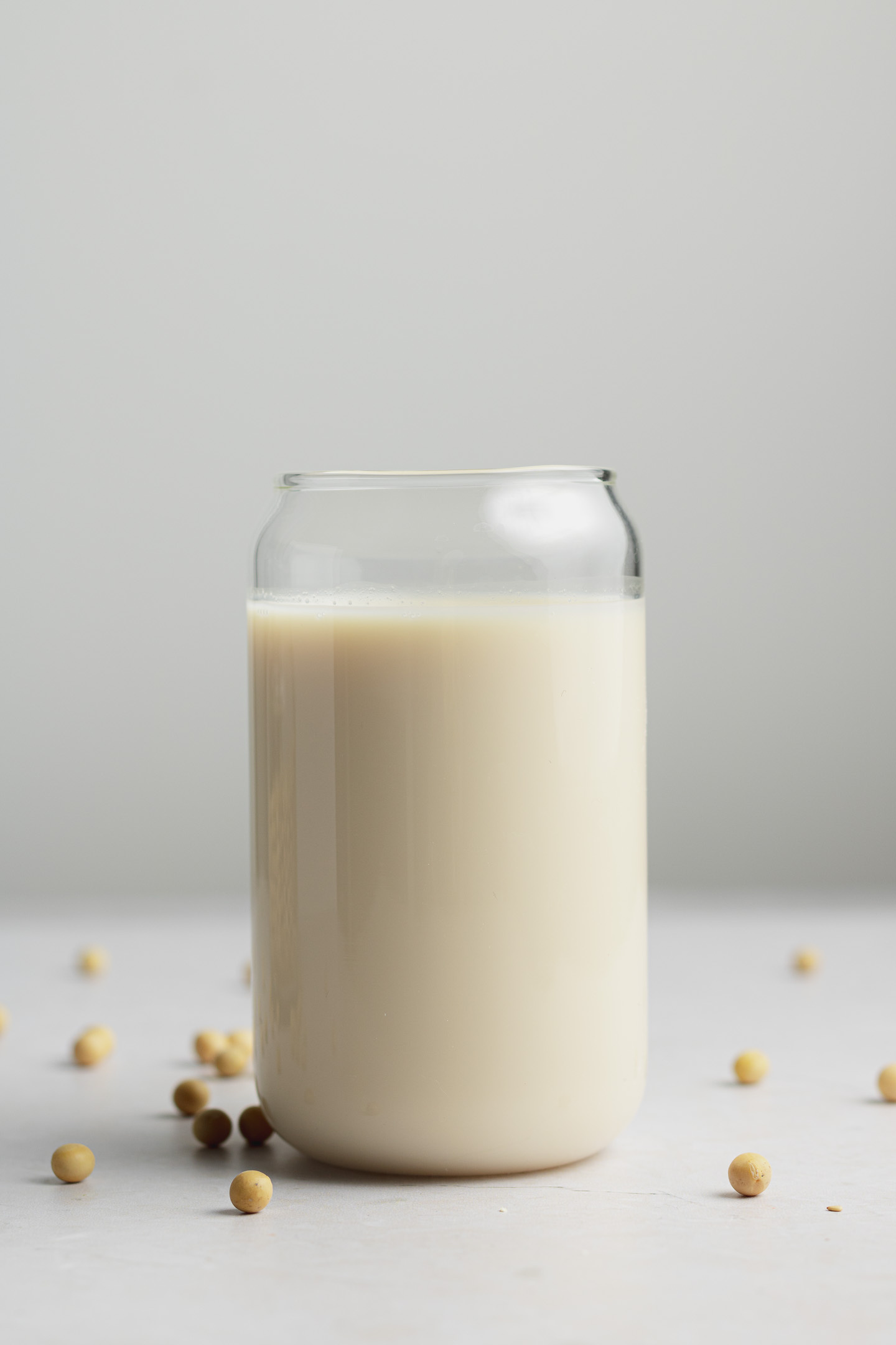 Milk: The composition varies across different mammal species. 1440x2160 HD Background.