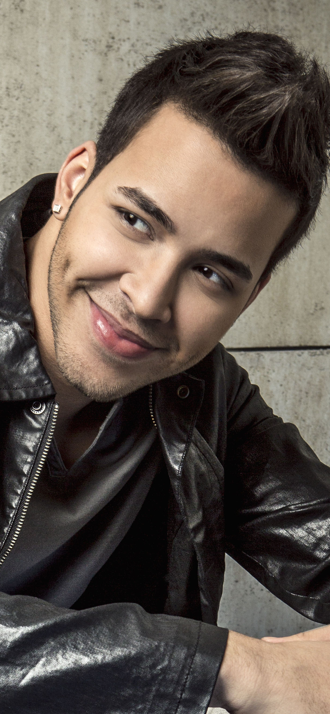 Prince Royce, iPhone wallpaper, HD 4K images, Music icon, 1130x2440 HD Handy