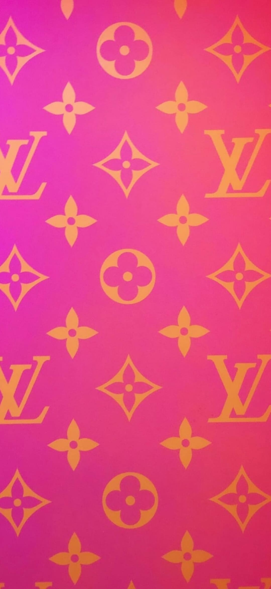 Louis Vuitton: Sells the products through standalone boutiques and lease departments in high-end departmental stores. 1080x2340 HD Background.