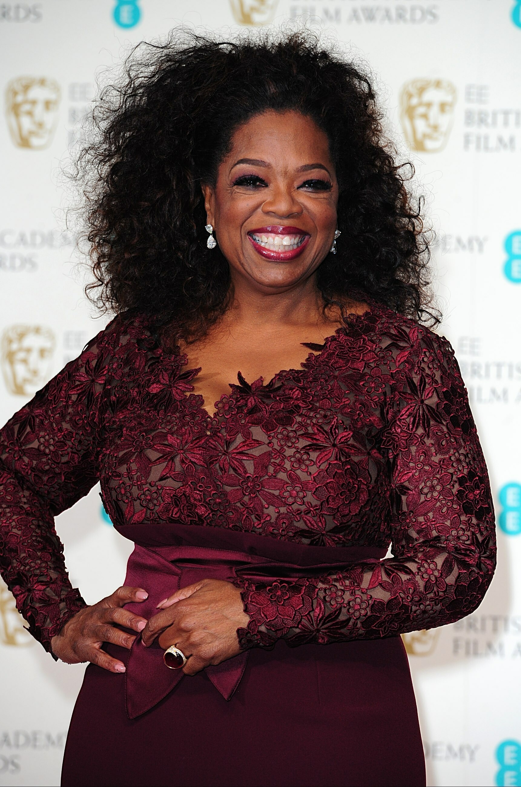 Oprah Winfrey: Awarded the Presidential Medal of Freedom by President Obama, 2013. 1730x2600 HD Wallpaper.