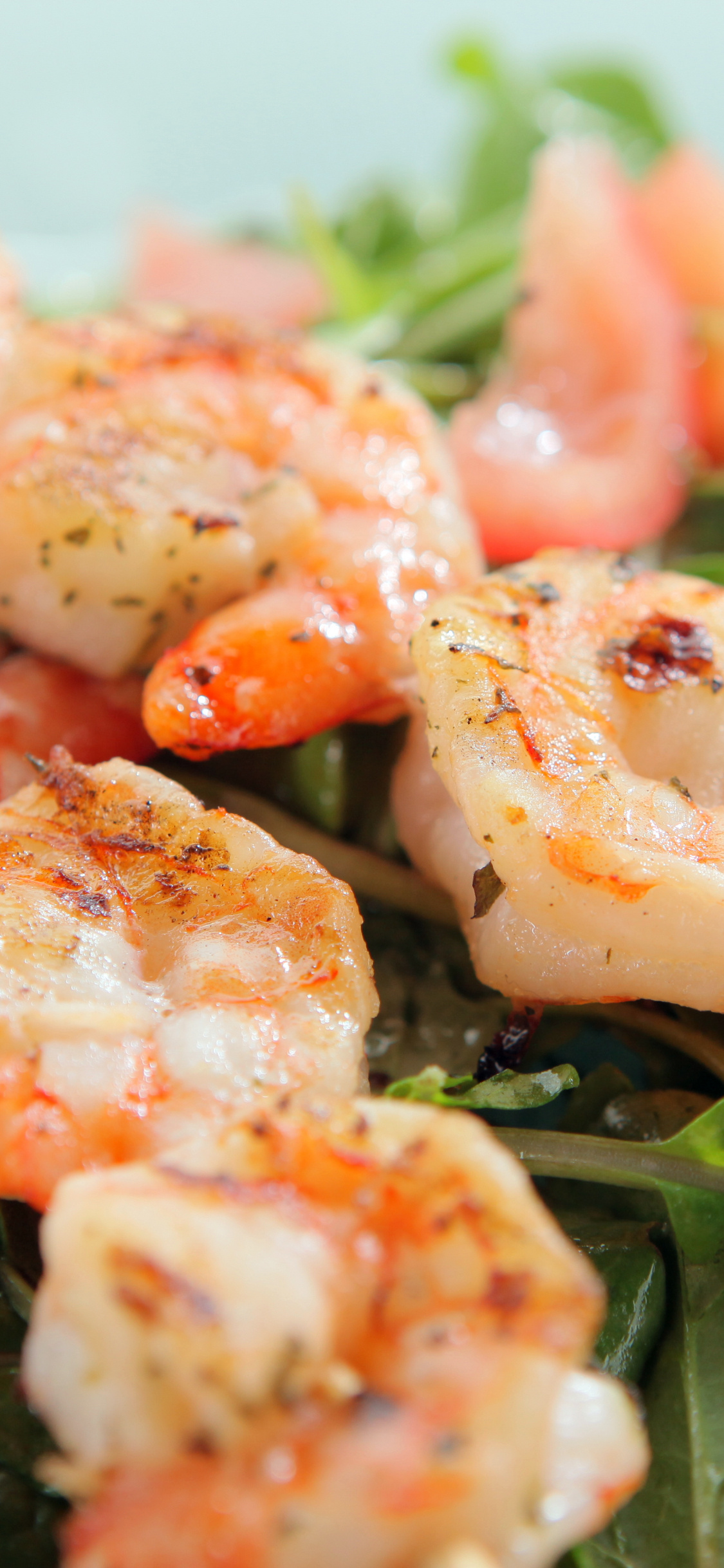 Seafood: Grilled shrimp skewers, marinated in garlic, lemon and herbs. 1130x2440 HD Wallpaper.