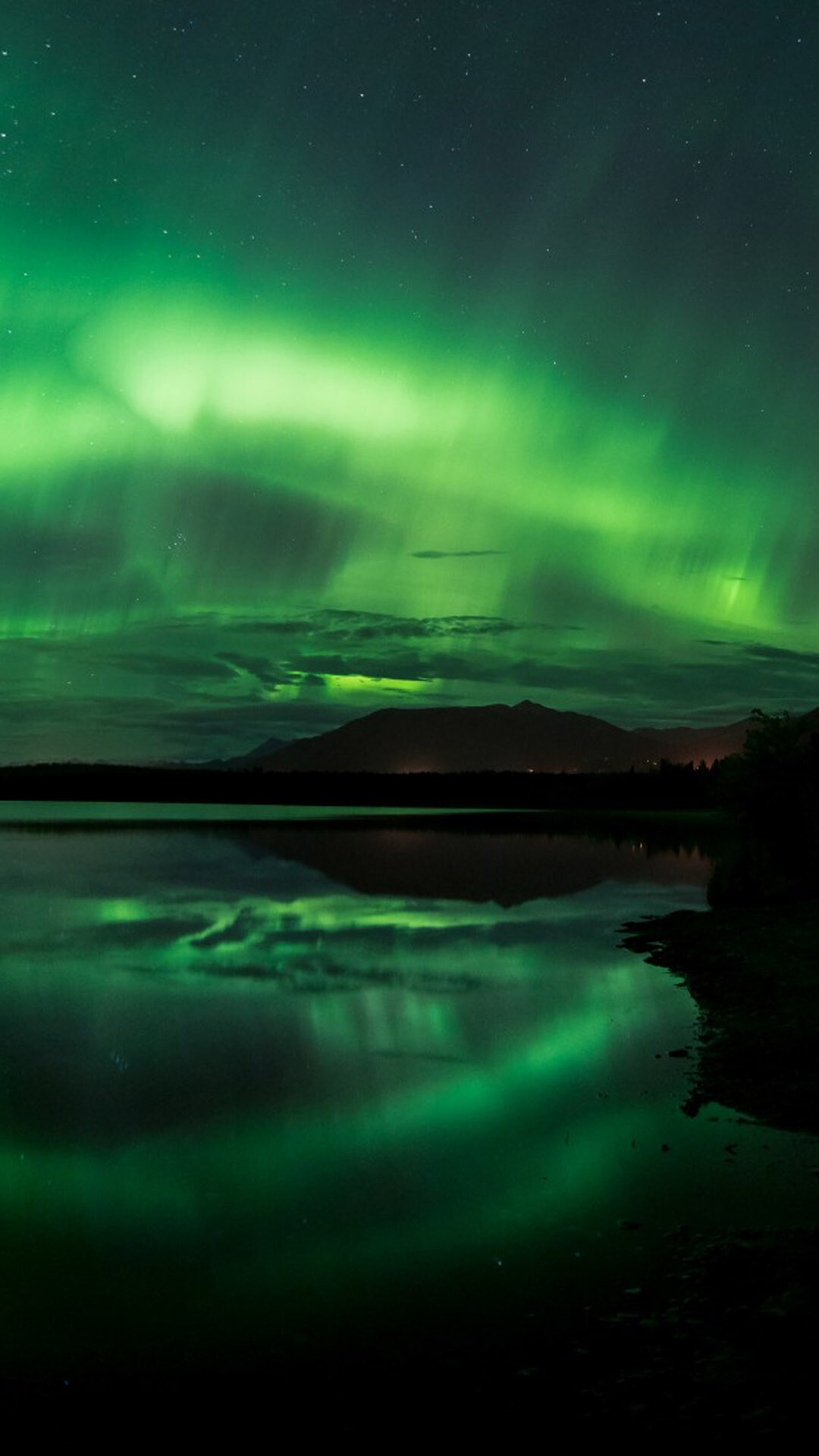 Aurora Borealis: Northern Lights, Atmosphere, Natural environment. 1080x1920 Full HD Wallpaper.