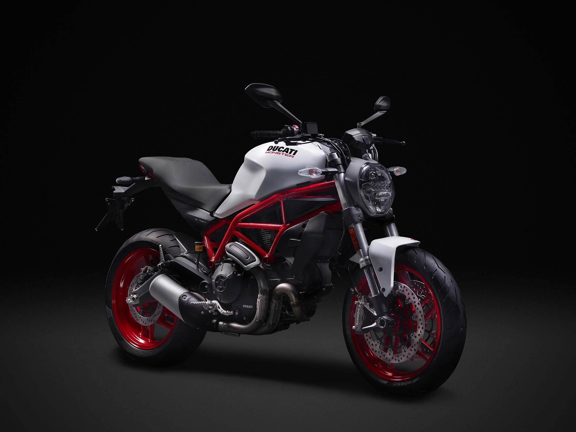 Ducati Monster, Air-cooled model, Monster's return, Iconic bike, 2000x1500 HD Desktop