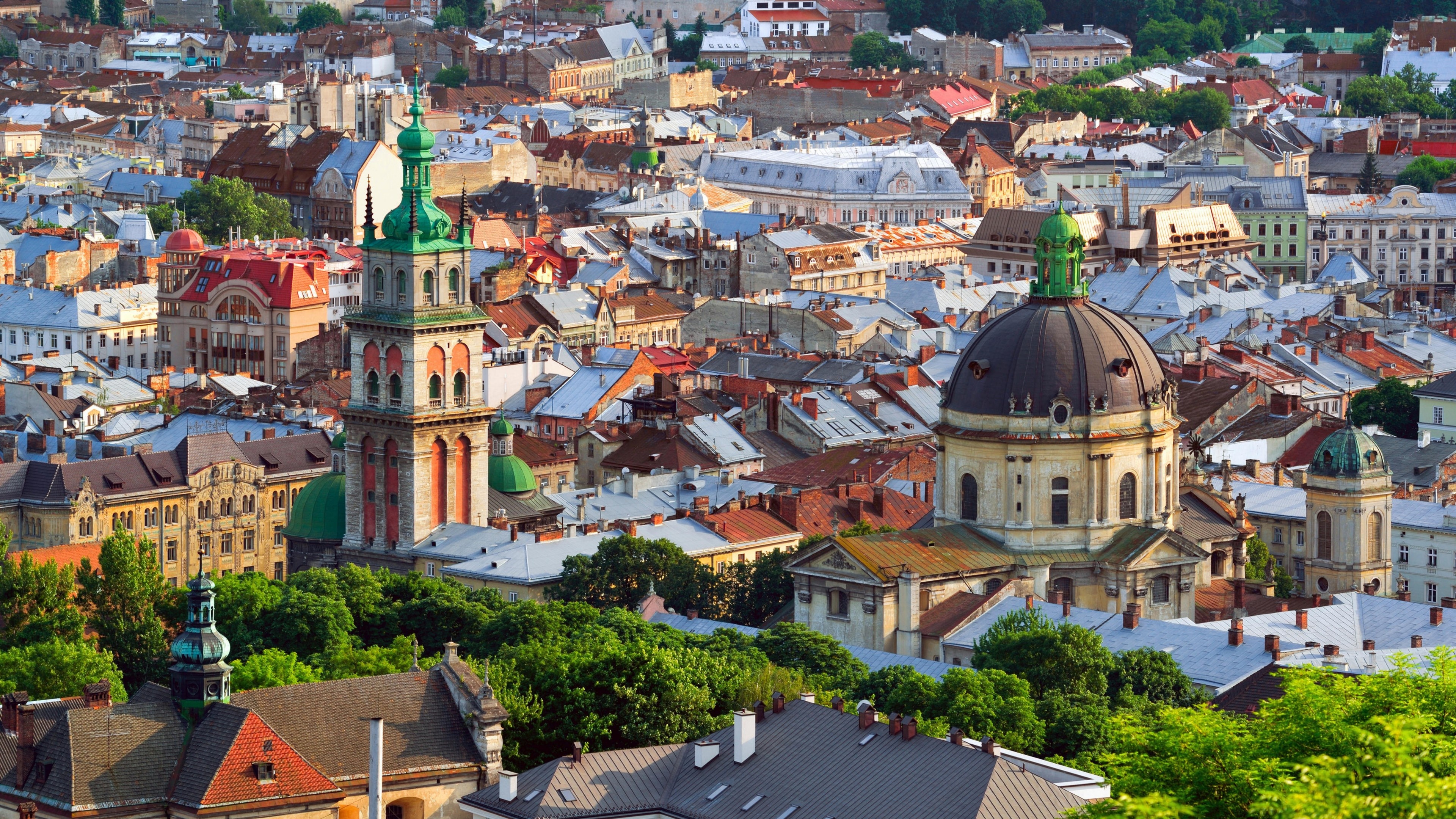 Lviv's skyline, Stunning views of Lviv, Ukrainian cityscape, Backiee wallpaper, 3840x2160 4K Desktop