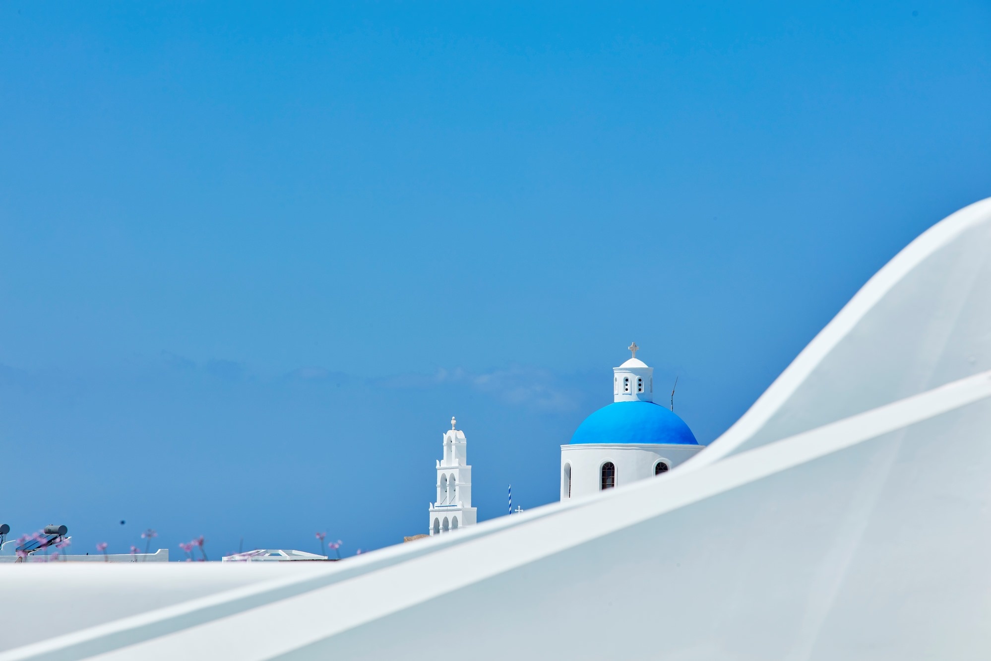 Blue Domes of Oia, Canaves Oia Santorini, Santorini's charm, Exquisite blue, 2000x1340 HD Desktop