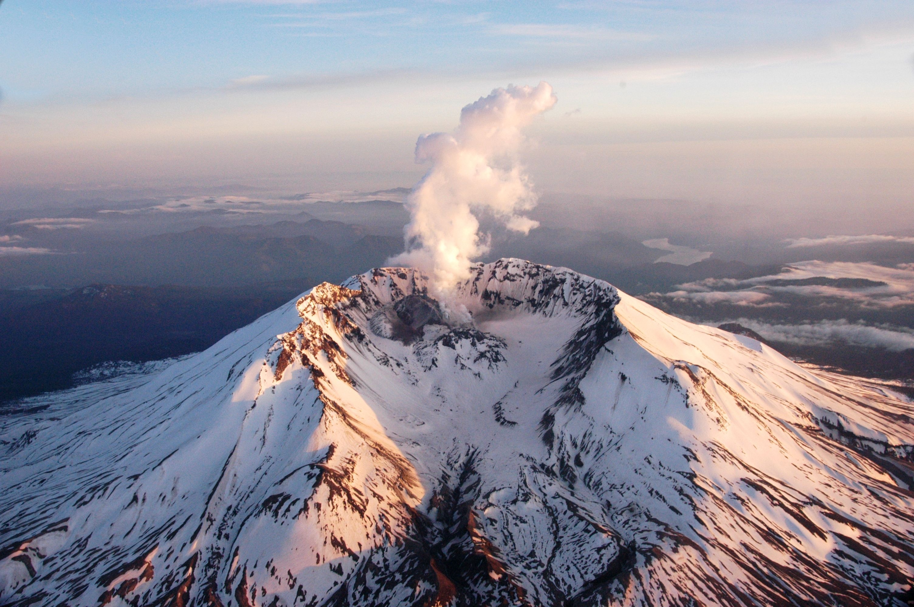 Mount St. Helens, Winter wallpapers, 3010x2000 HD Desktop
