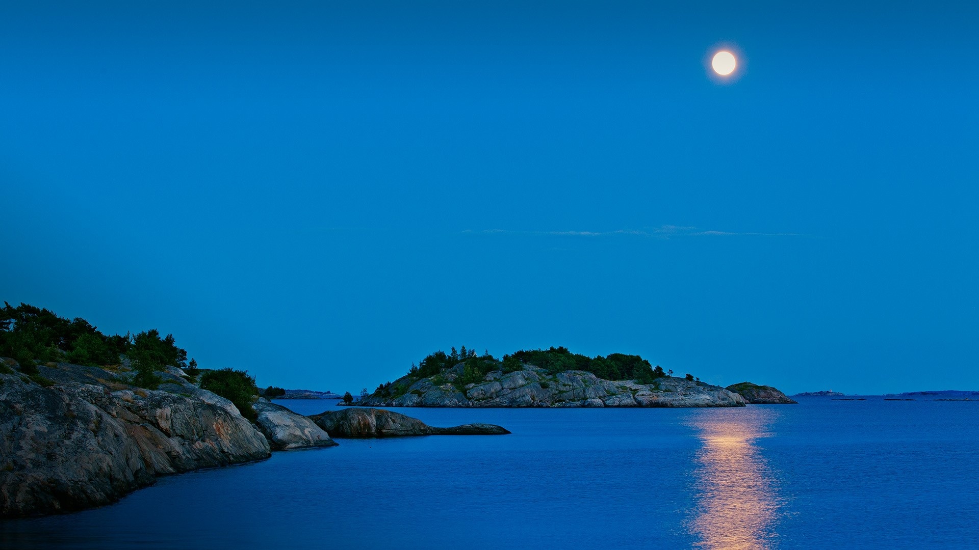 Aland Islands, Baltic Sea moon, Land Islands beauty, Windows spotlight, 1920x1080 Full HD Desktop