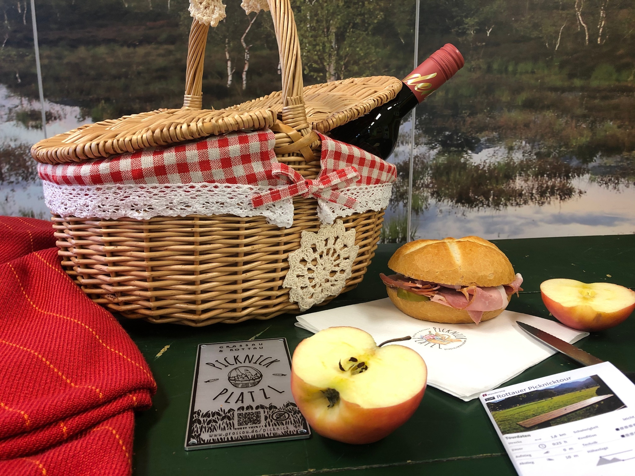 Rottauer picknickkorb speise, Picnic basket, Dining, Food, 2050x1540 HD Desktop