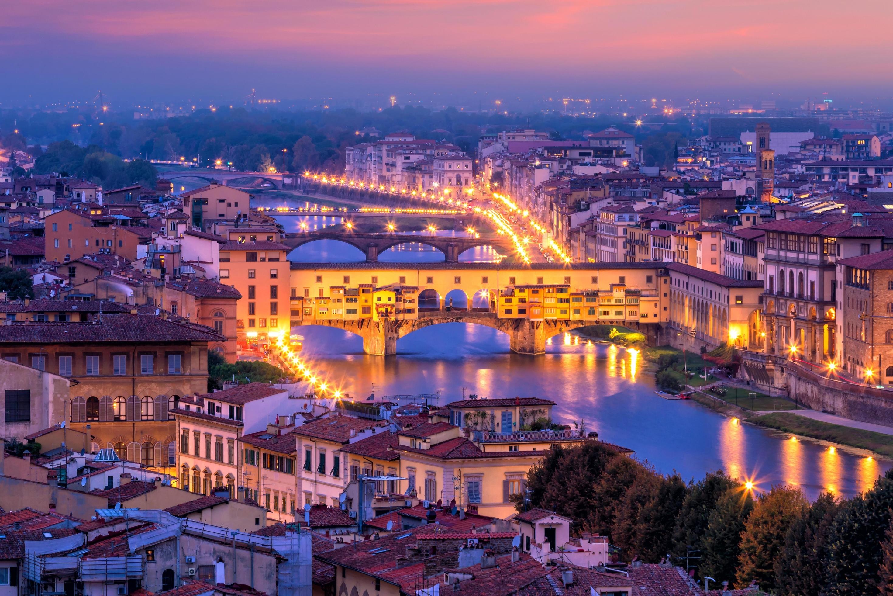Ponte Vecchio, Arno river bridge, Italy, 2940x1960 HD Desktop