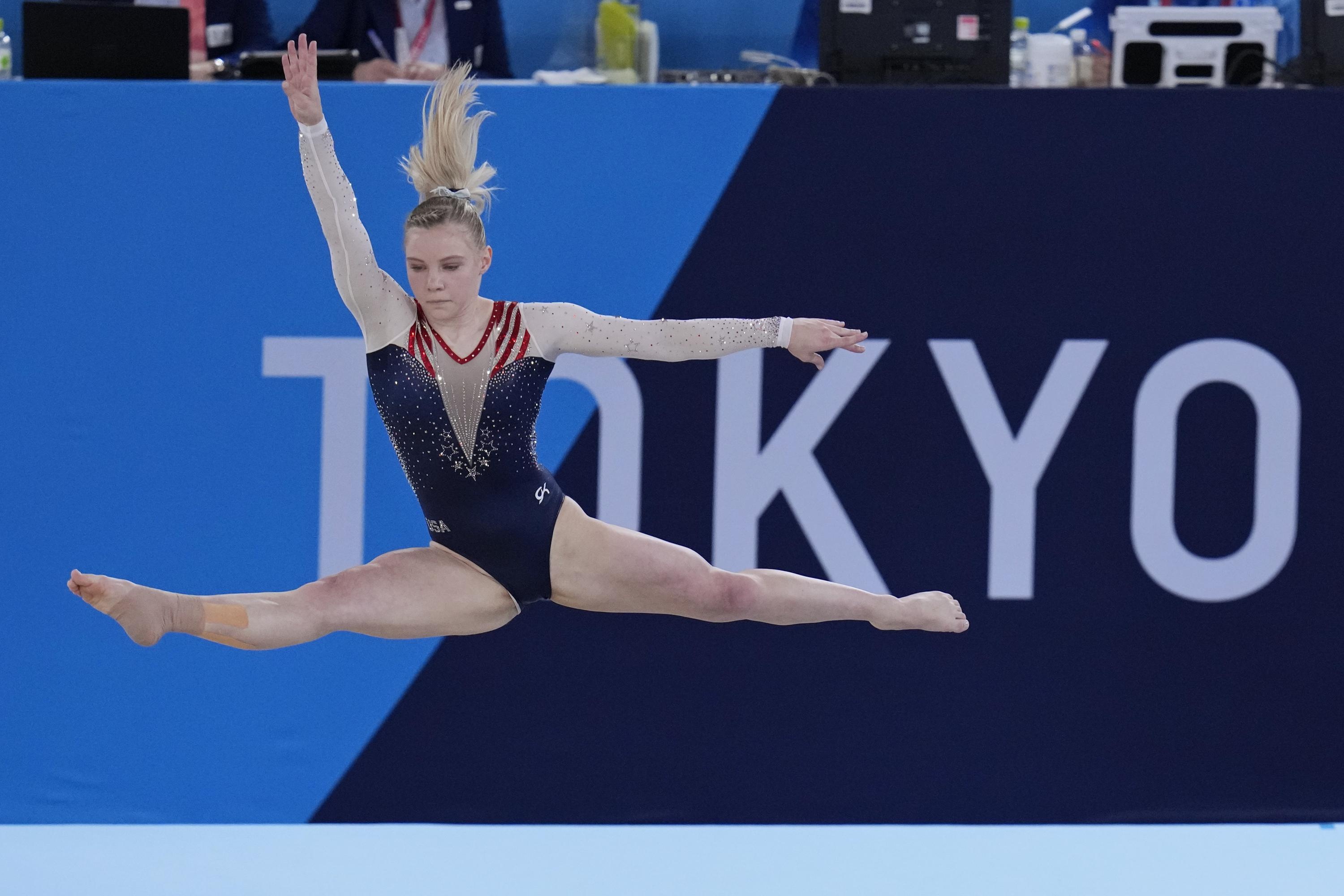 Artistic Gymnastics, Jade Carey's journey, Olympic gold, Triumph, 3000x2000 HD Desktop