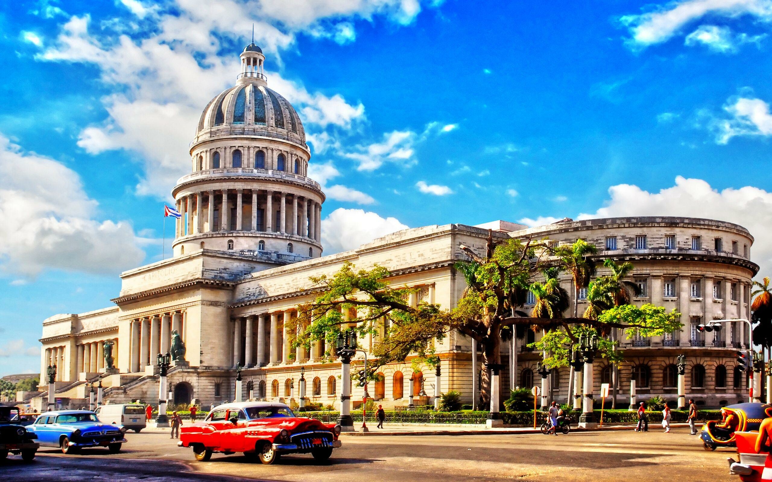 Cuba: Capitol Building, Havana, A large Caribbean island nation under communist rule. 2560x1600 HD Wallpaper.