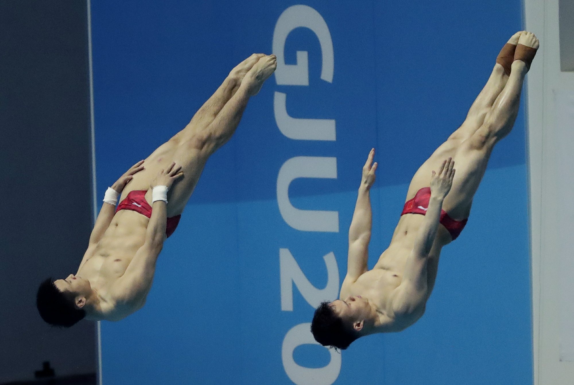 Lian Junjie, Diving golds, World championships, 2000x1350 HD Desktop