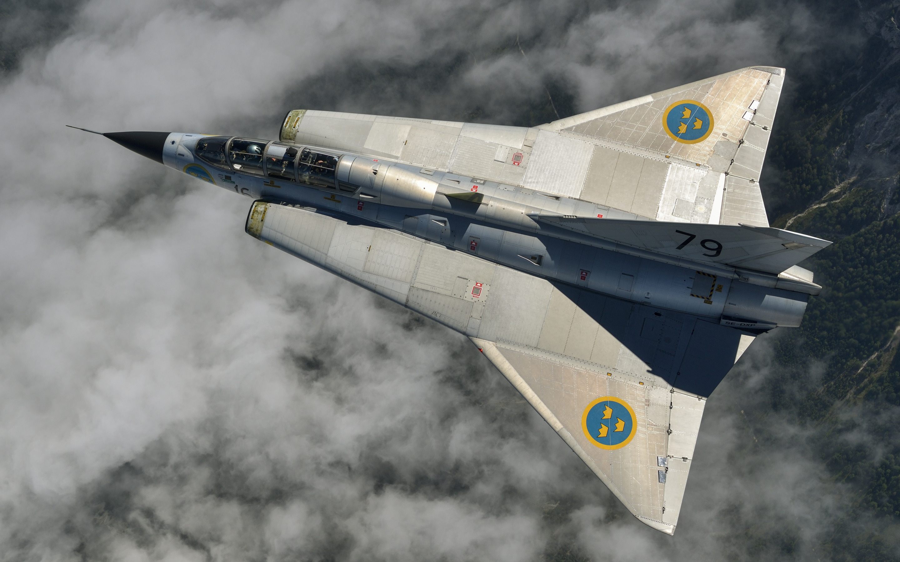 Saab Airplane, Saab 35 Draken, Swedish supersonic fighter, High-quality pictures, 2880x1800 HD Desktop