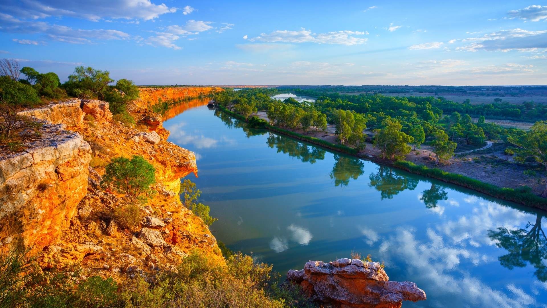 The Murray River, River reflections, Memorable holiday, Serene river views, 1920x1080 Full HD Desktop