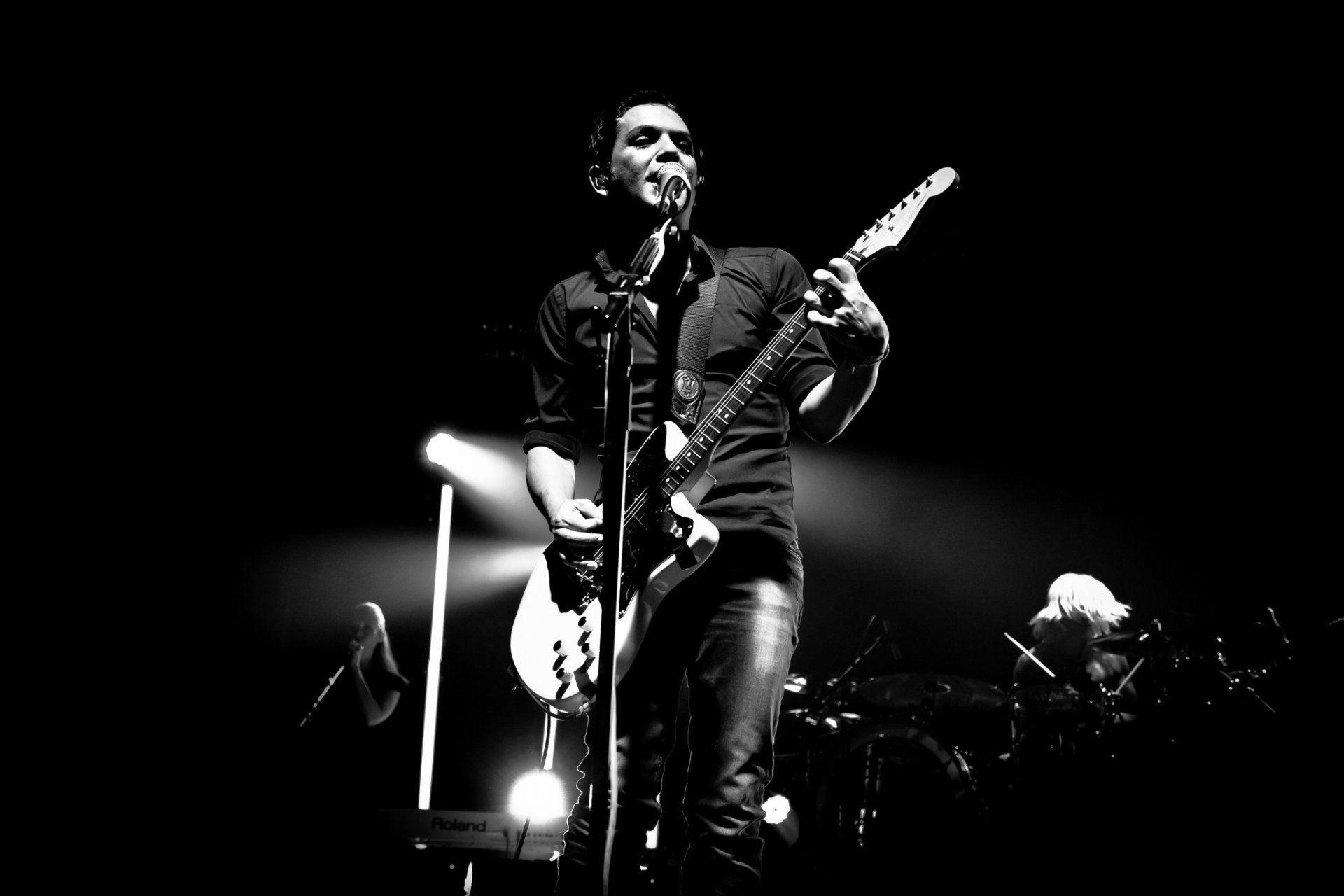 Placebo: Brian Molko, The frontman of alternative rock band, Black and white. 1920x1280 HD Wallpaper.