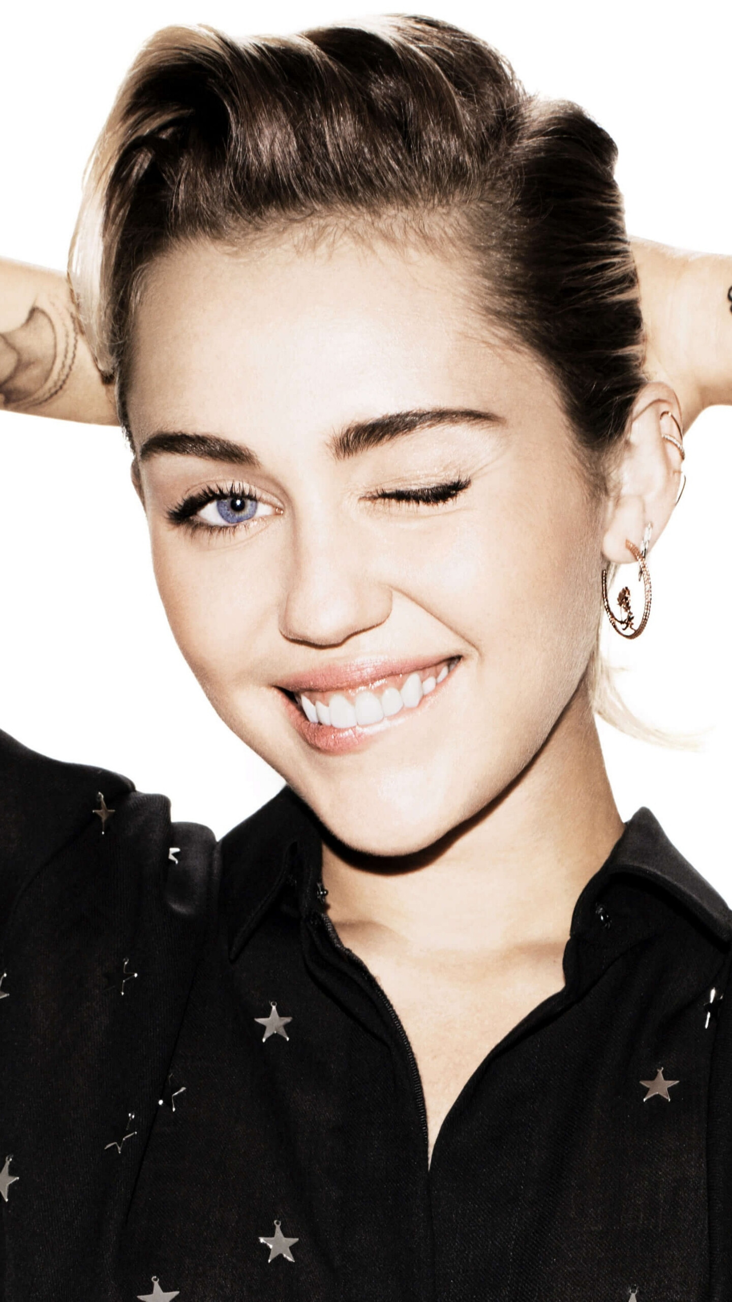 Miley Cyrus, Download wallpaper, HD image, Samsung Galaxy, 1440x2560 HD Phone