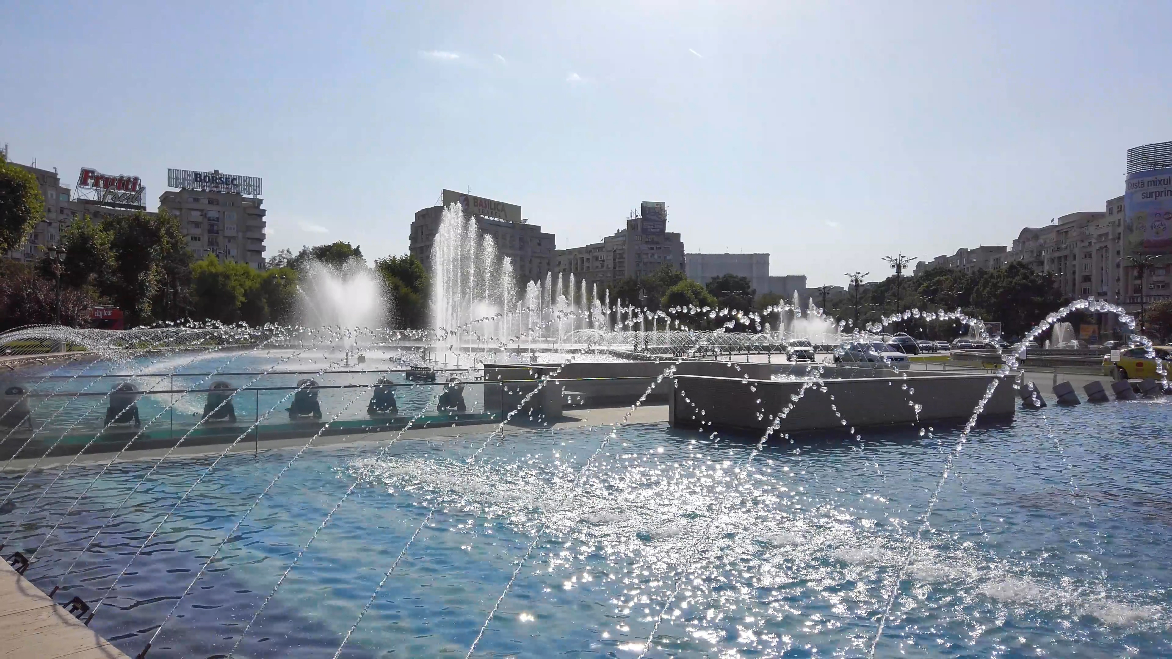 Bucharest travels, Water fountains, Unirii Square, Relaxation video, 3840x2160 4K Desktop