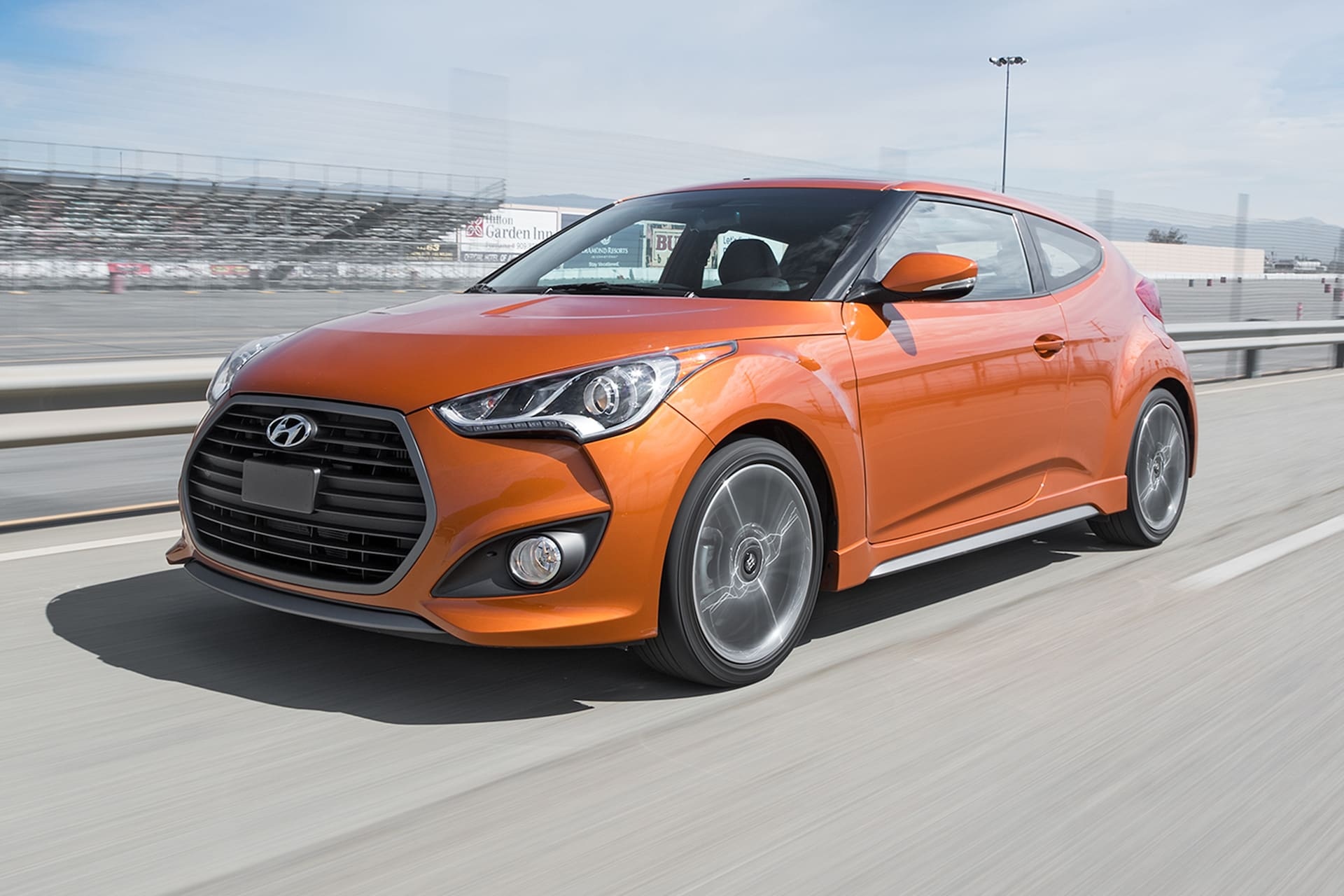 Hyundai Veloster, Turbo edition, First test review, Sporty performance, 1920x1280 HD Desktop