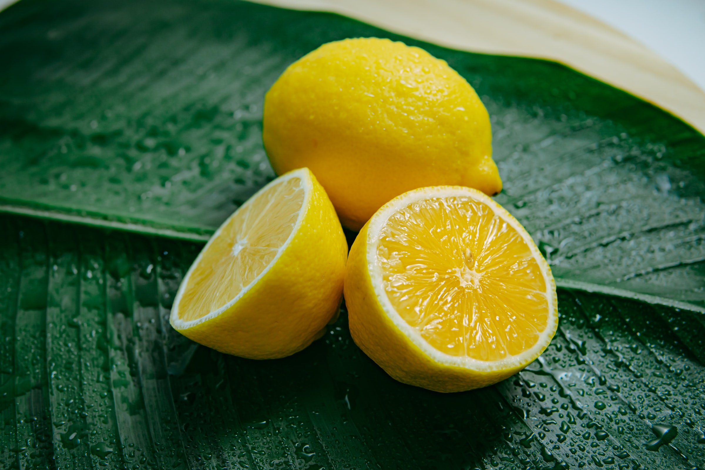 Lemon: The primary commercial source of citric acid. 2400x1600 HD Background.