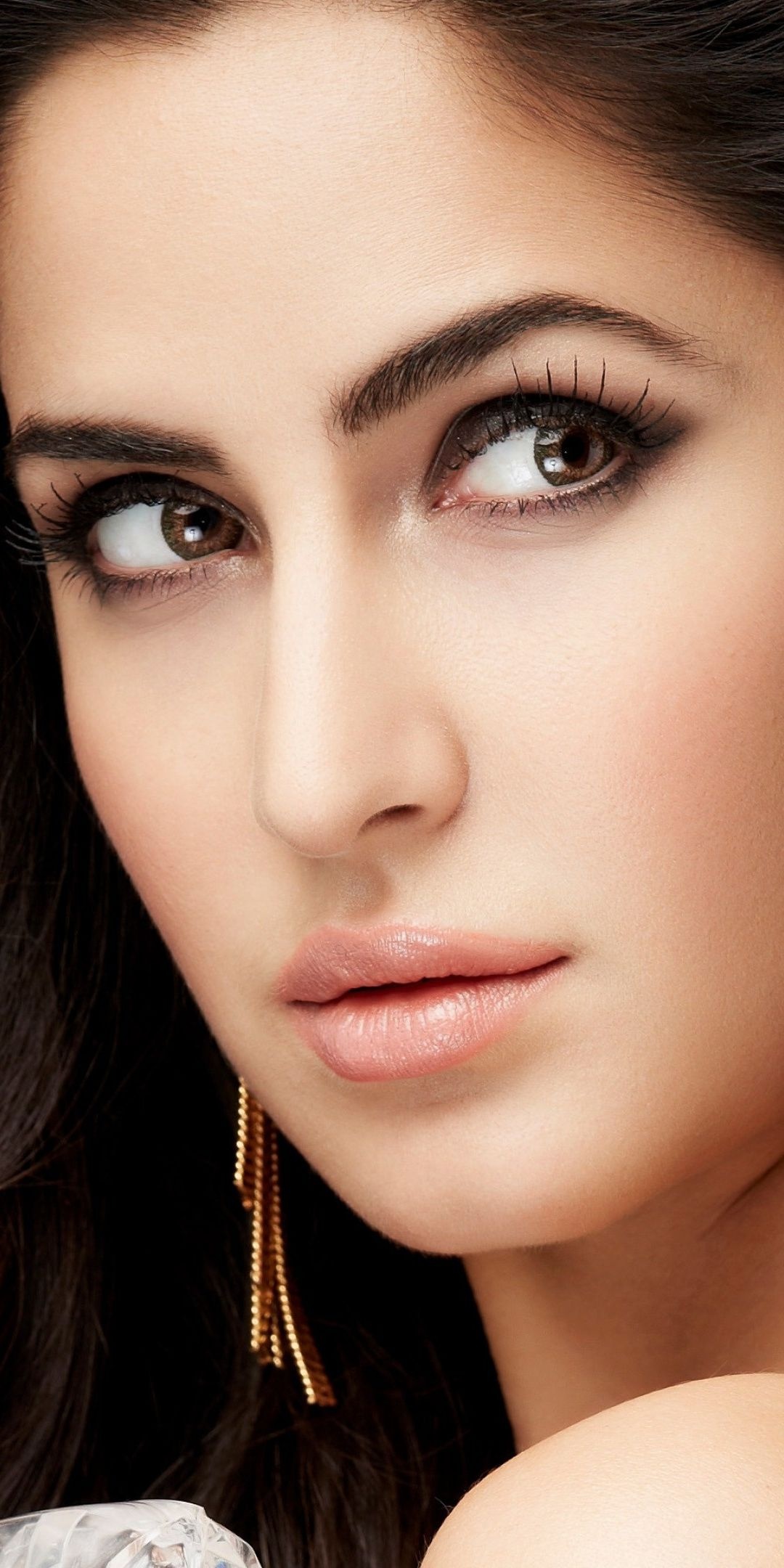 Katrina Kaif, Beautiful face, Bollywood sensation, Hot pics, 1080x2160 HD Handy