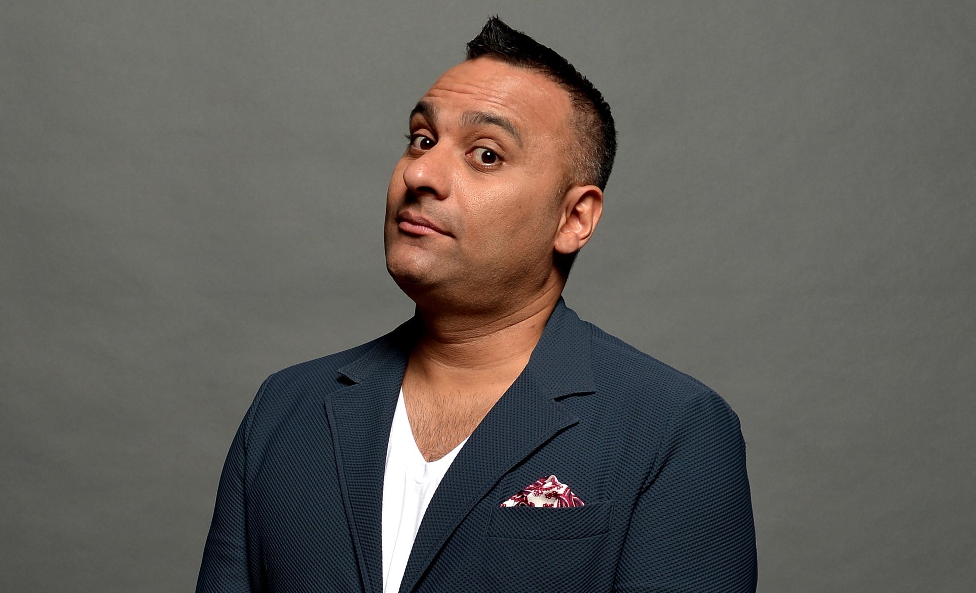 Russell Peters, Comedian, Hilarious show, Melbourne comedy, 1930x1170 HD Desktop