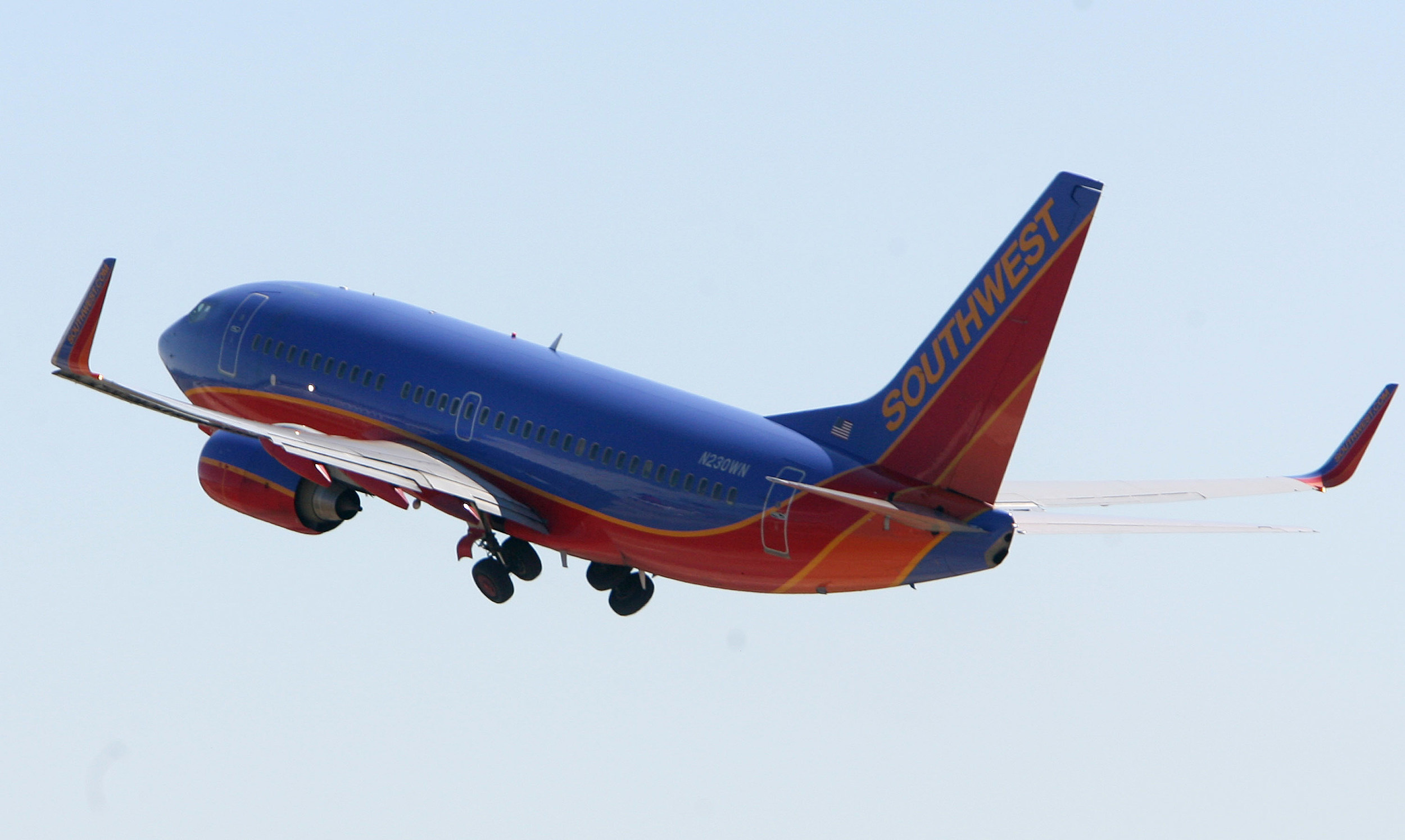 Southwest Airlines, free Wi-Fi, Some flights, 2500x1500 HD Desktop