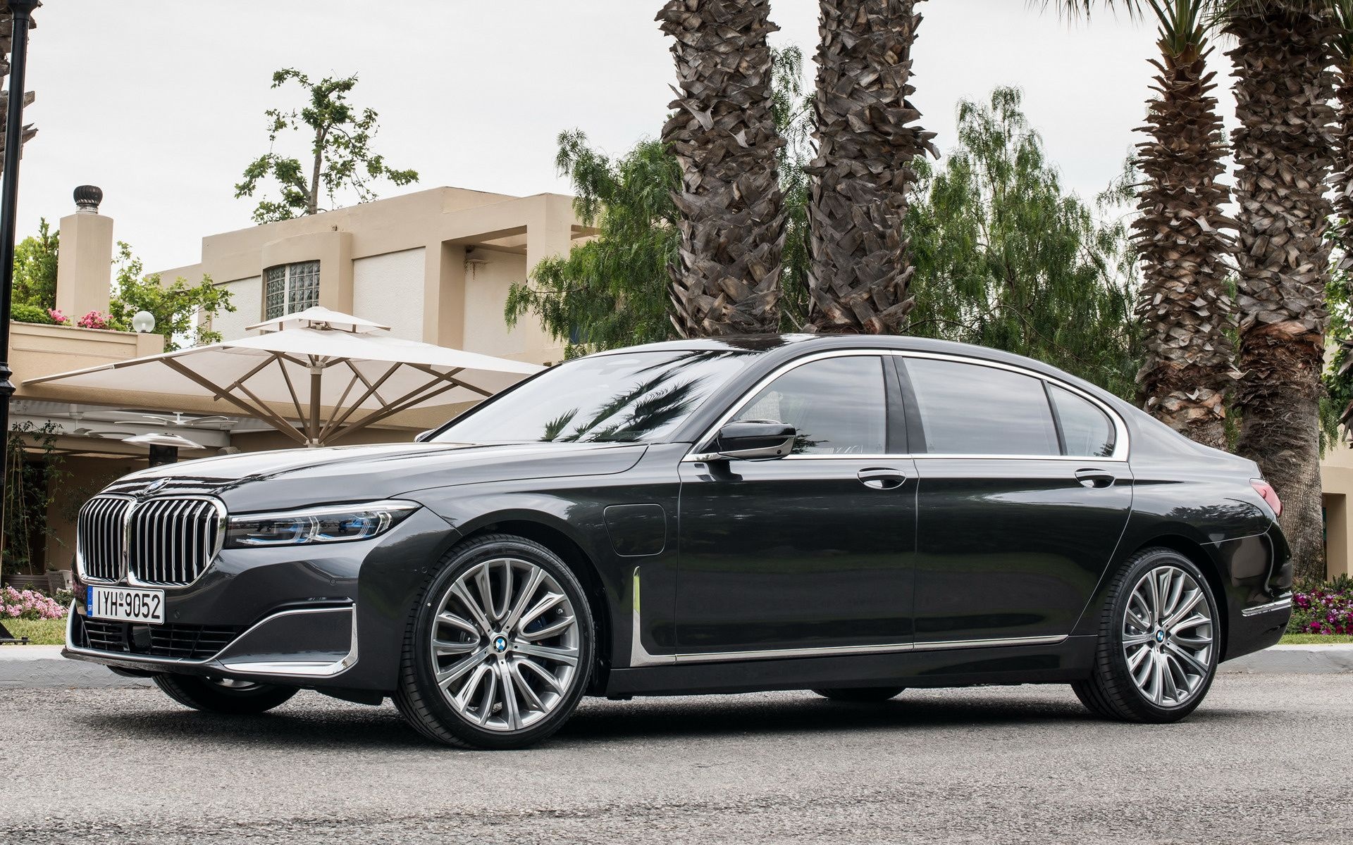 BMW 7 Series, BMW 7 Series wallpapers, Imposing presence, Unmatched sophistication, 1920x1200 HD Desktop