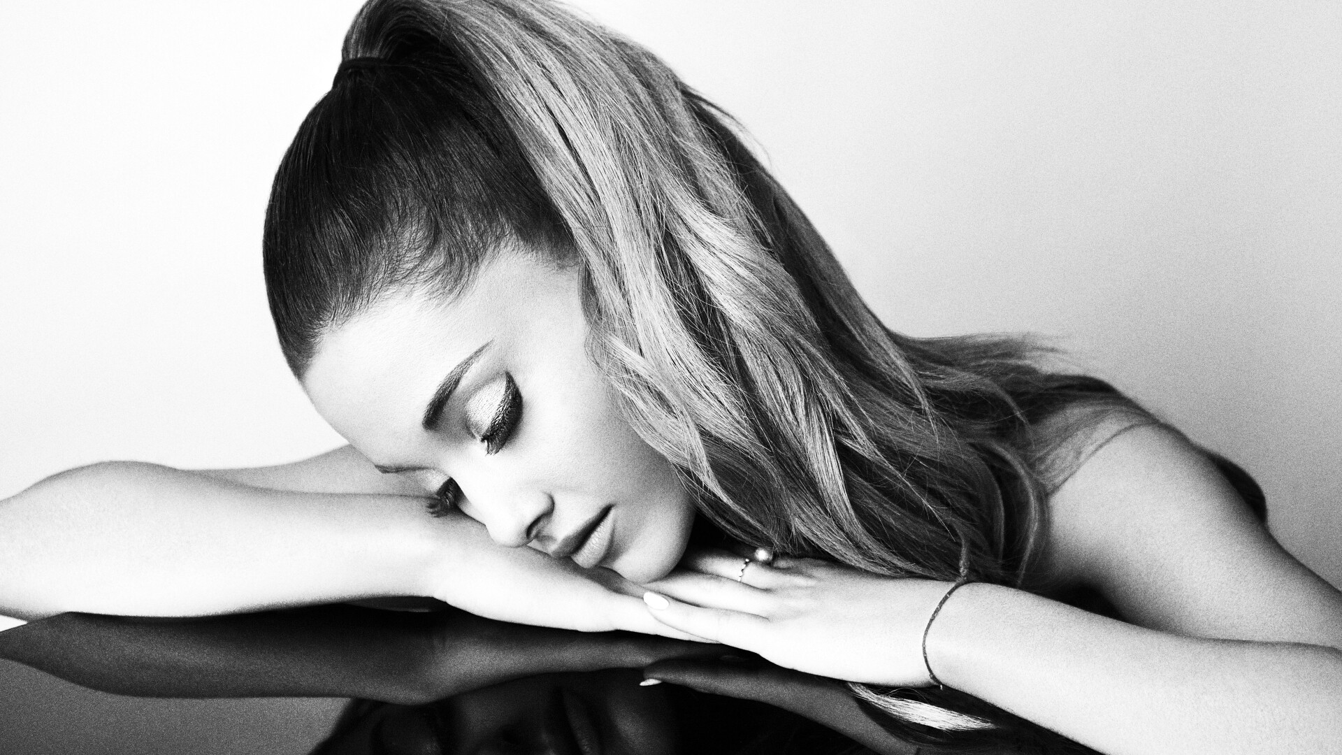 Ariana Grande: One of the world's leading recording artists with six Grammy nominations, Three American Music Awards. 1920x1080 Full HD Background.