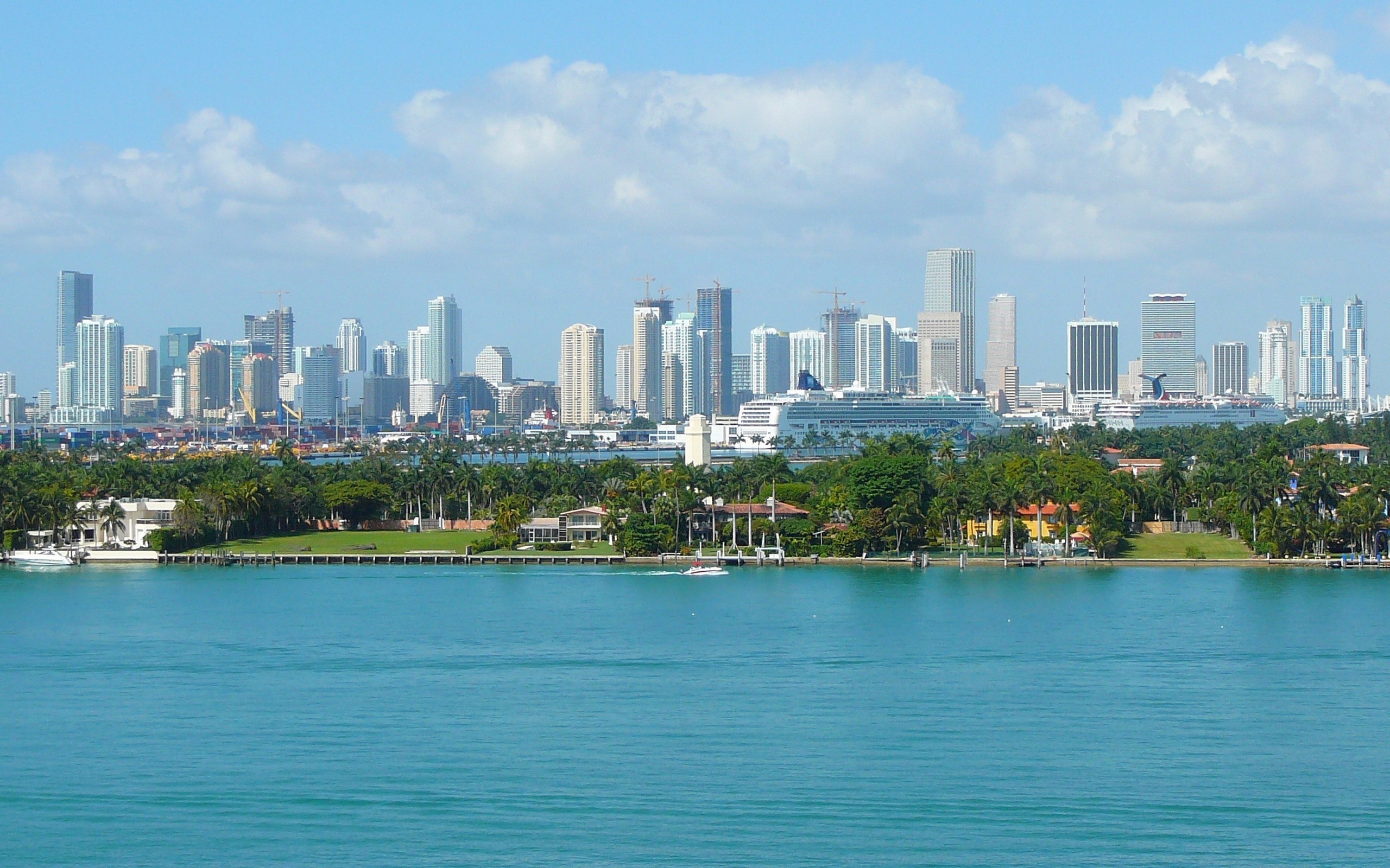 Miami Skyline, Travels, Landscapes cityscapes towns, Skyscrapers Miami, 2560x1600 HD Desktop