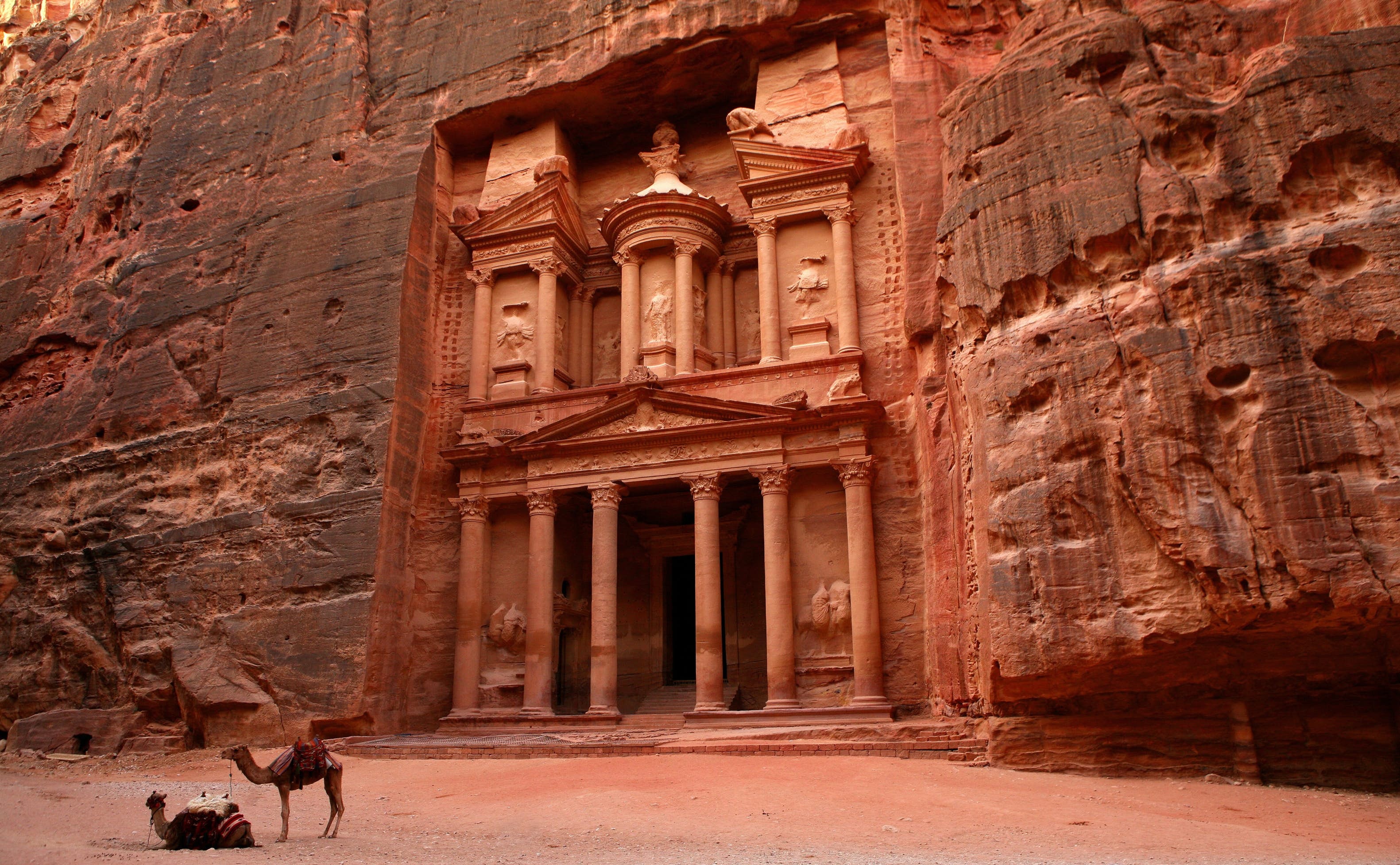 Petra, Must-visit attractions, Historical treasures, Jordan travel, 3170x1960 HD Desktop