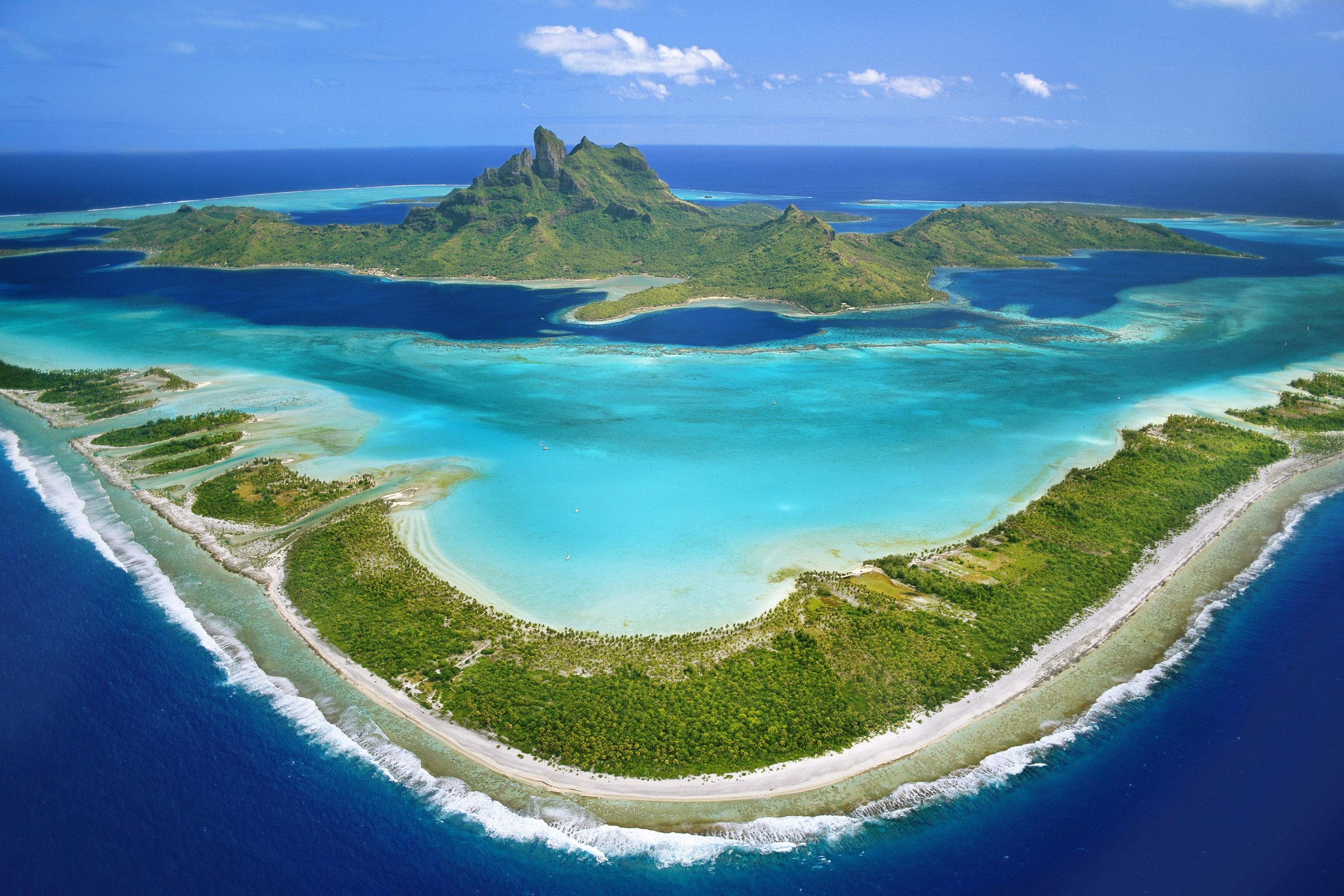 French Polynesia, Breathtaking views, Oceanic wonders, Exquisite landscapes, 3000x2000 HD Desktop