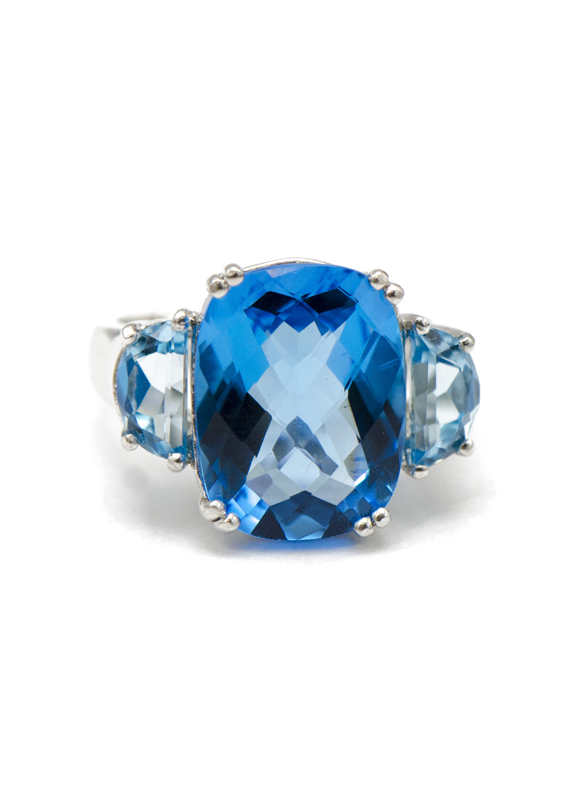Blue topaz cocktail ring, Sandlers diamonds, Columbia SC, Mount Pleasant, 2000x2760 HD Handy