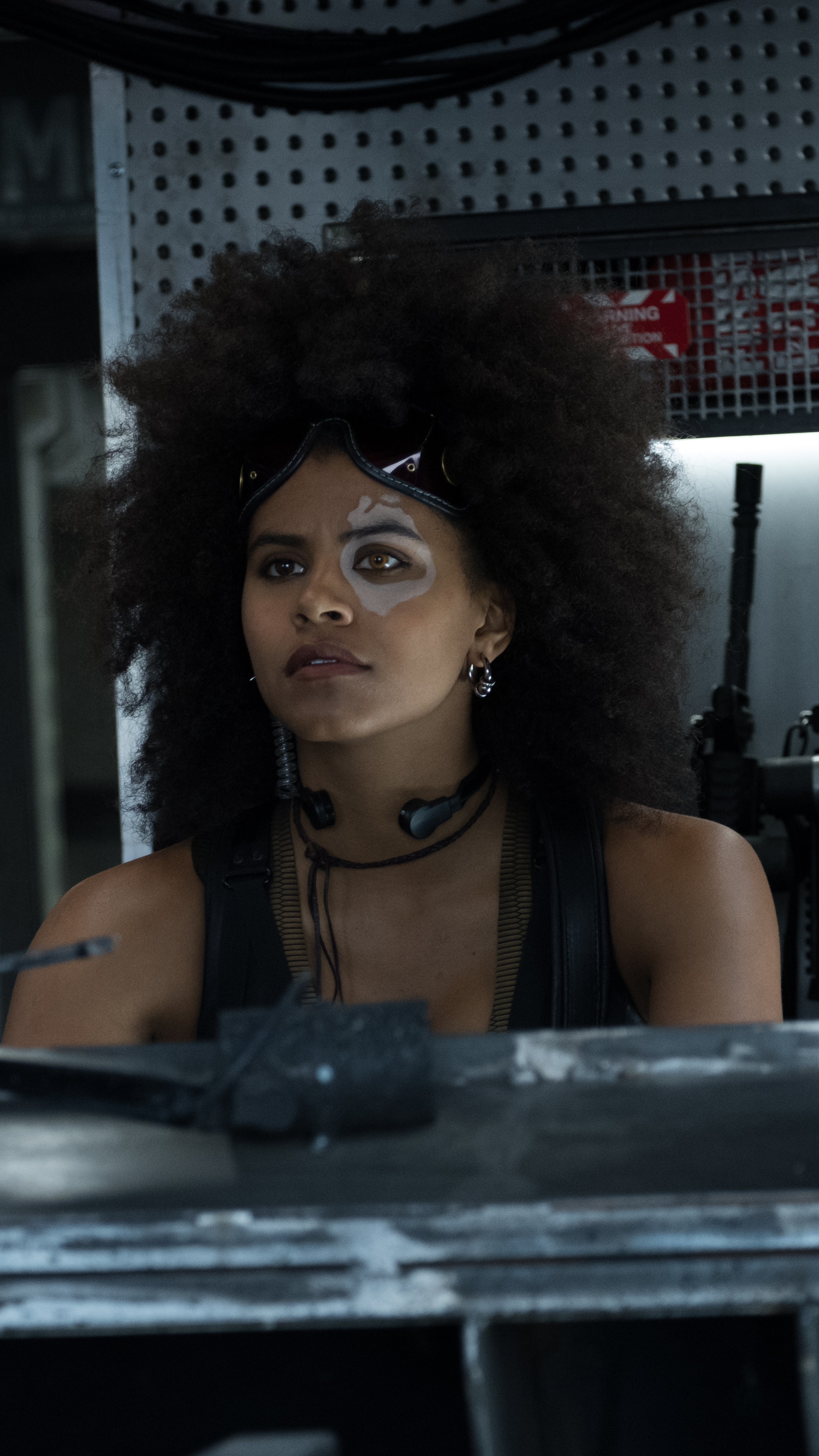 Domino character in Deadpool 2 movie, Sony Xperia X, HD wallpapers, 2160x3840 4K Handy