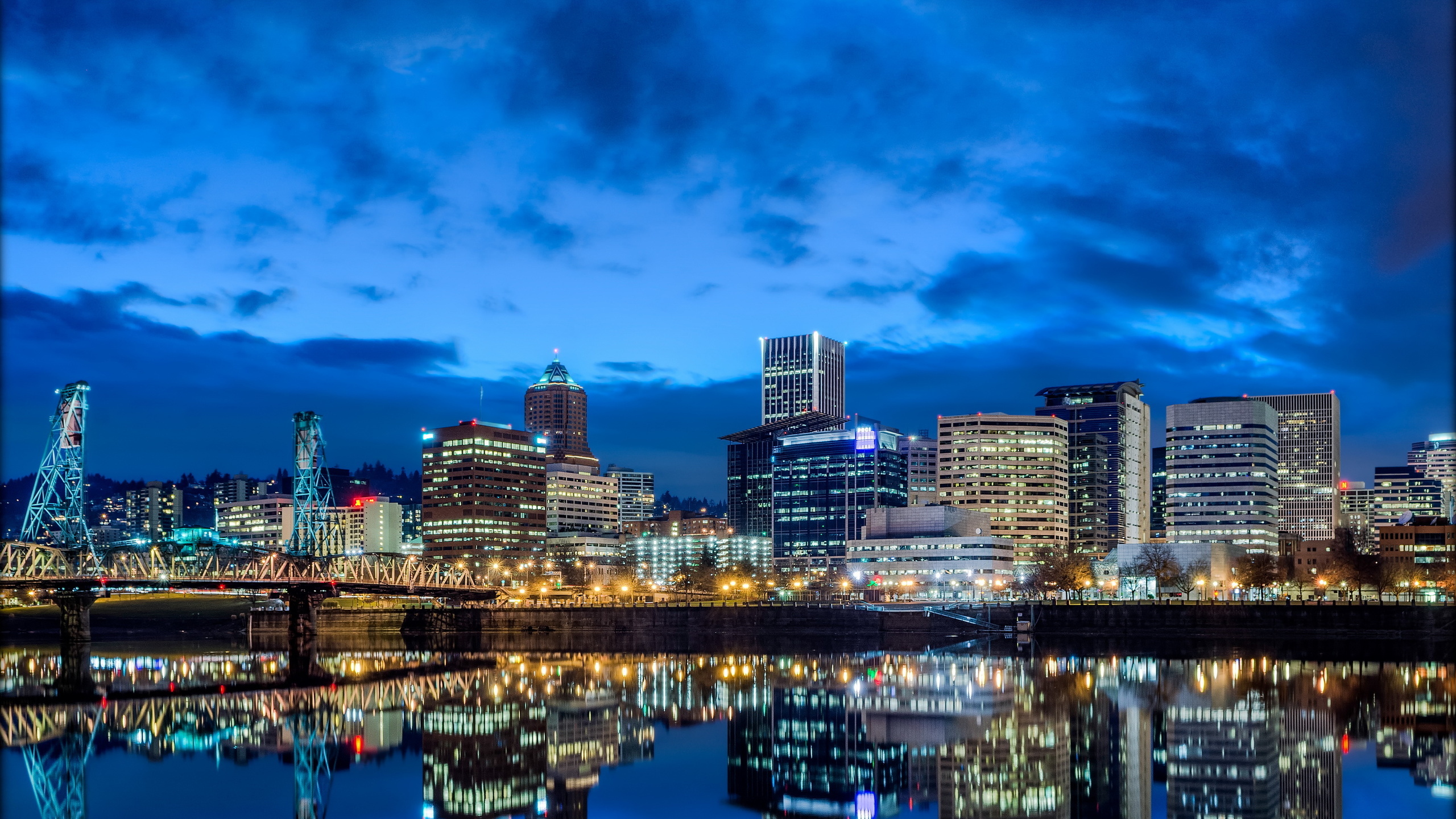 Portland Oregon skyline, Evening wallpaper, USA, 2560x1440 HD Desktop