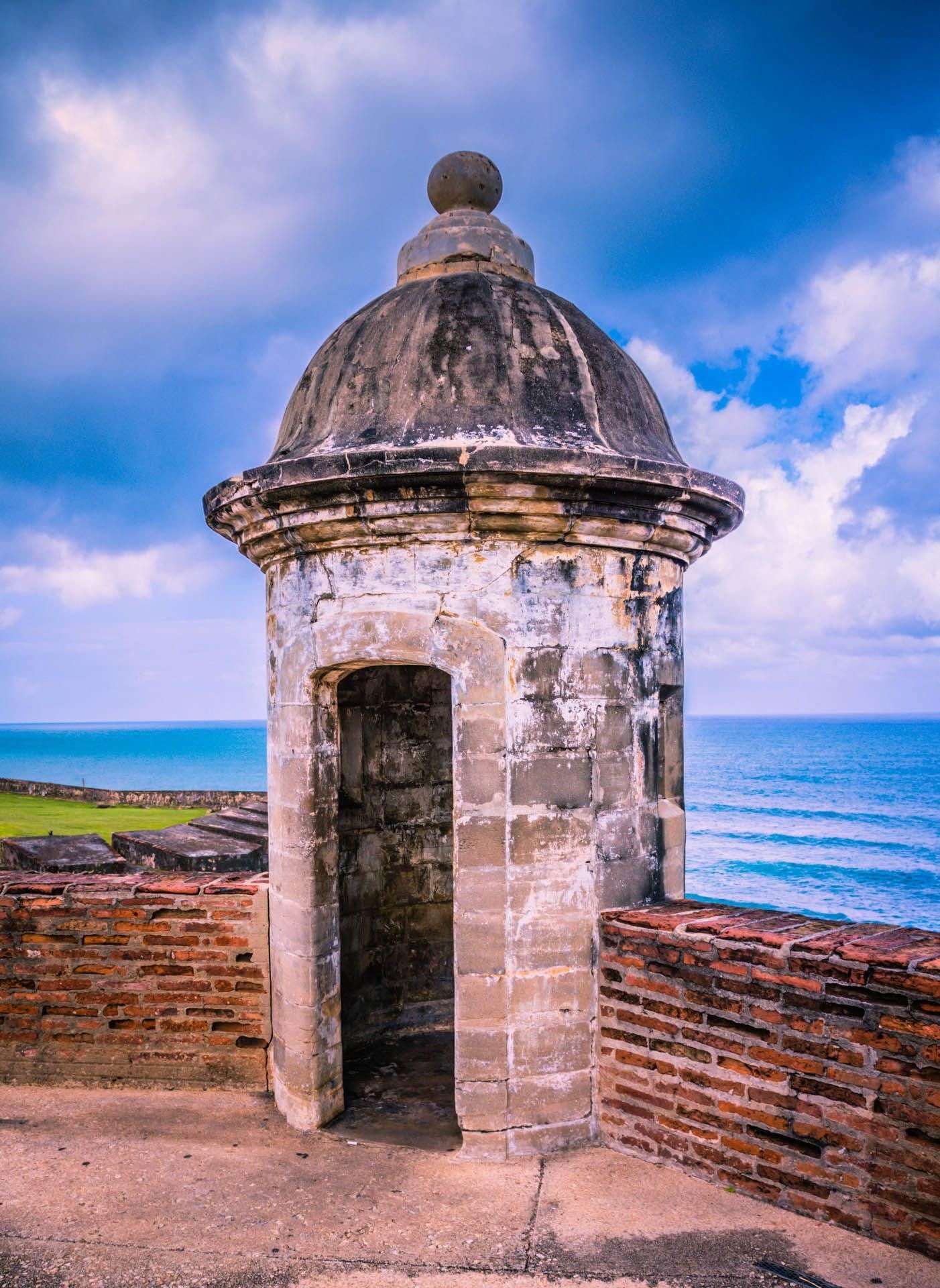 Castillo de San Cristobal, Puerto Rico, Architectural marvel, Historic site, 1410x1920 HD Phone