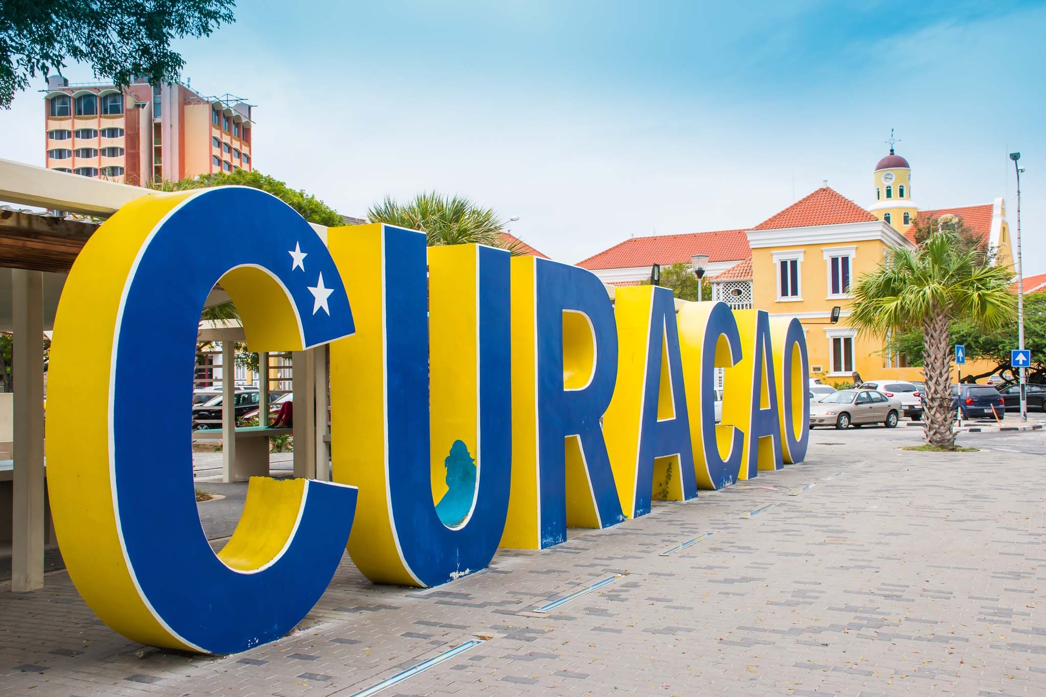 Curacao Willemstad resort, Relaxation in Caribbean, 2050x1370 HD Desktop