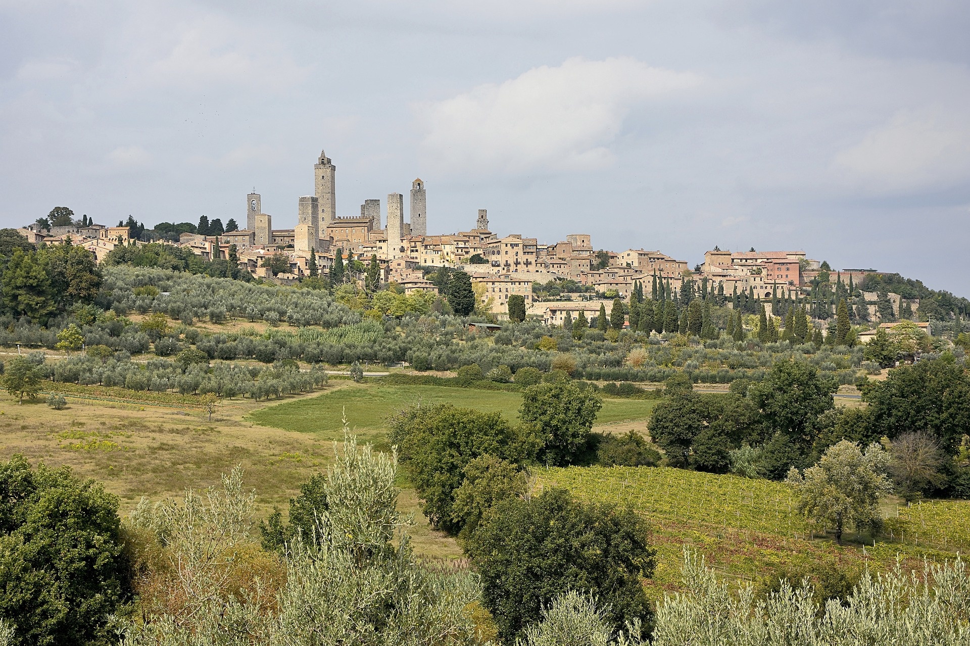 Active holiday in San Gimignano, Outdoor activities, Adventure travel, Exciting experiences, 1920x1280 HD Desktop