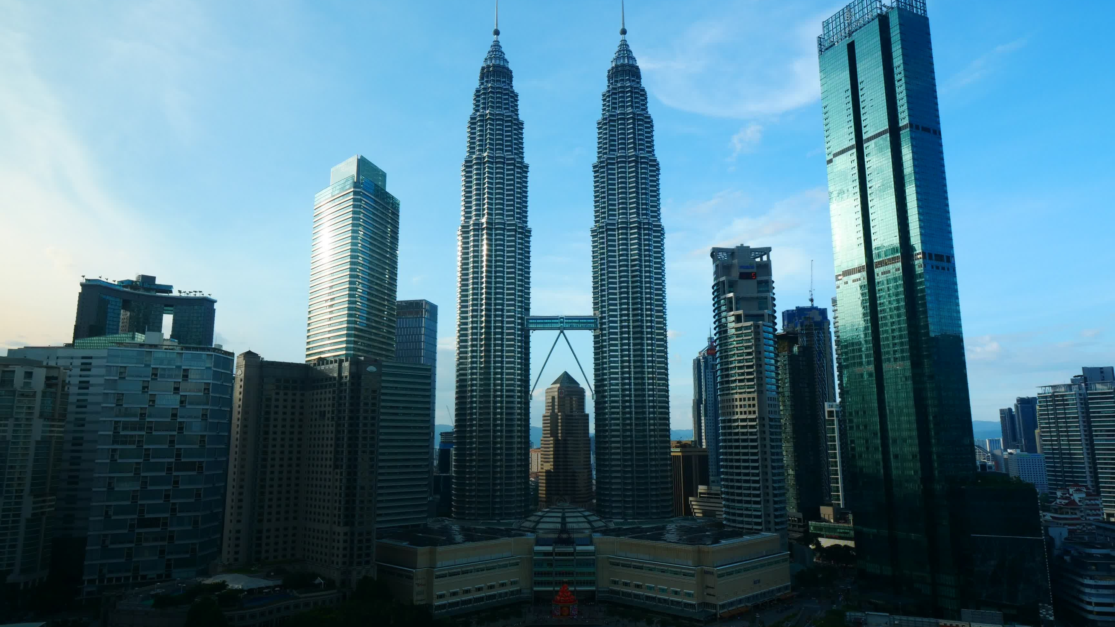 Petronas Twin Tower, City in Malaysia, 3840x2160 4K Desktop