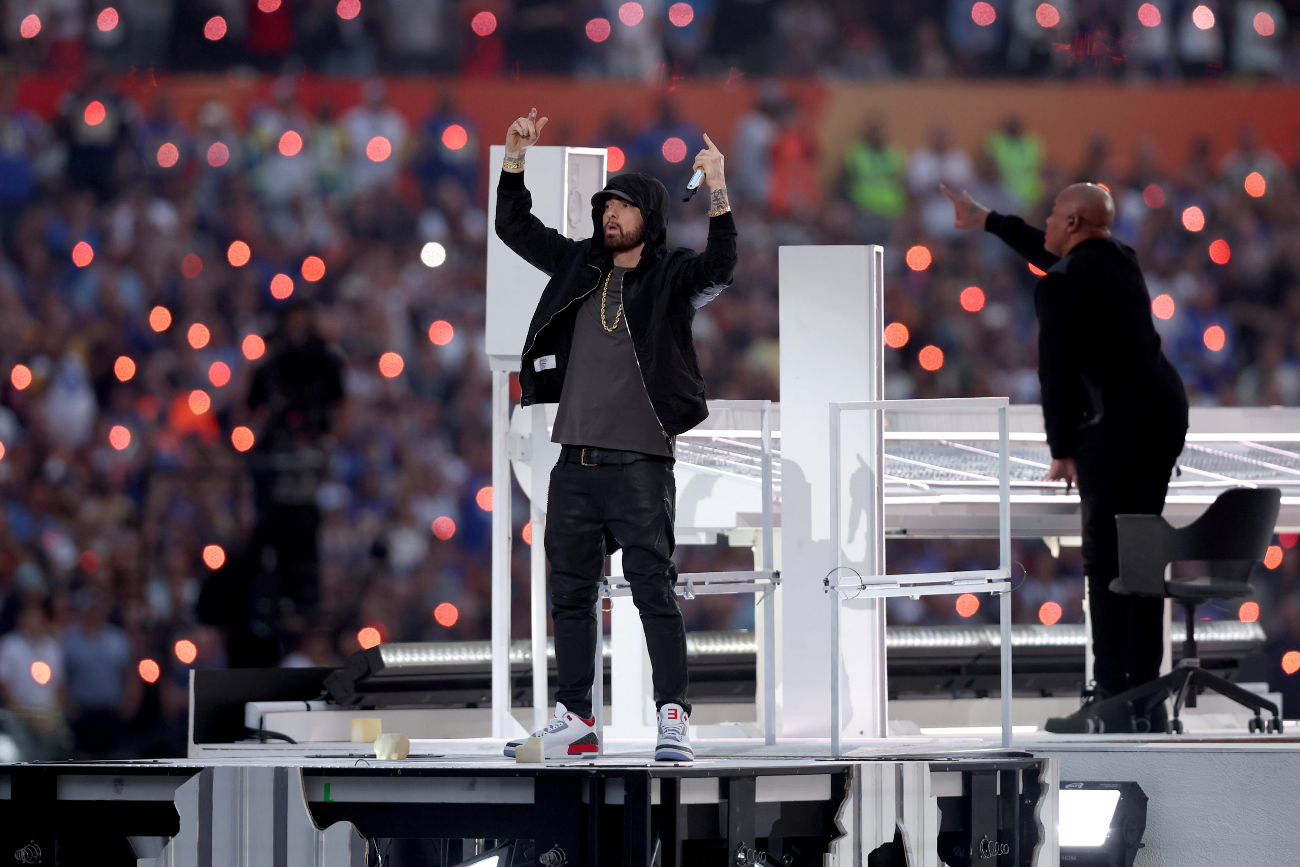 Super Bowl LVI Halftime Show: Mary J. Blige, Snoop Dogg, Eminem, Dr. Dre, 50 Cent, Kendrick Lamar. 2560x1710 HD Background.