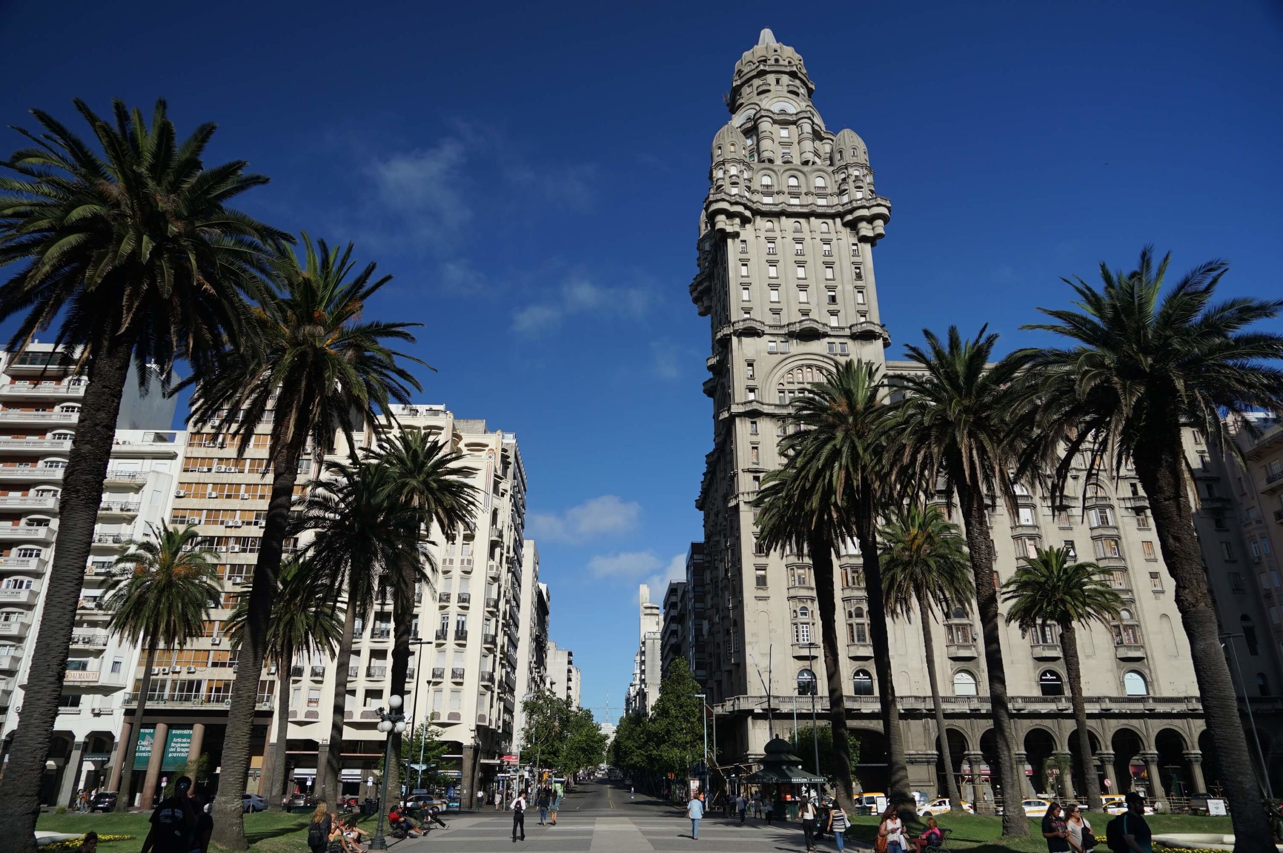 Montevideo (Uruguay), Travels, Discover Montevideo, TravelWider, 2560x1710 HD Desktop