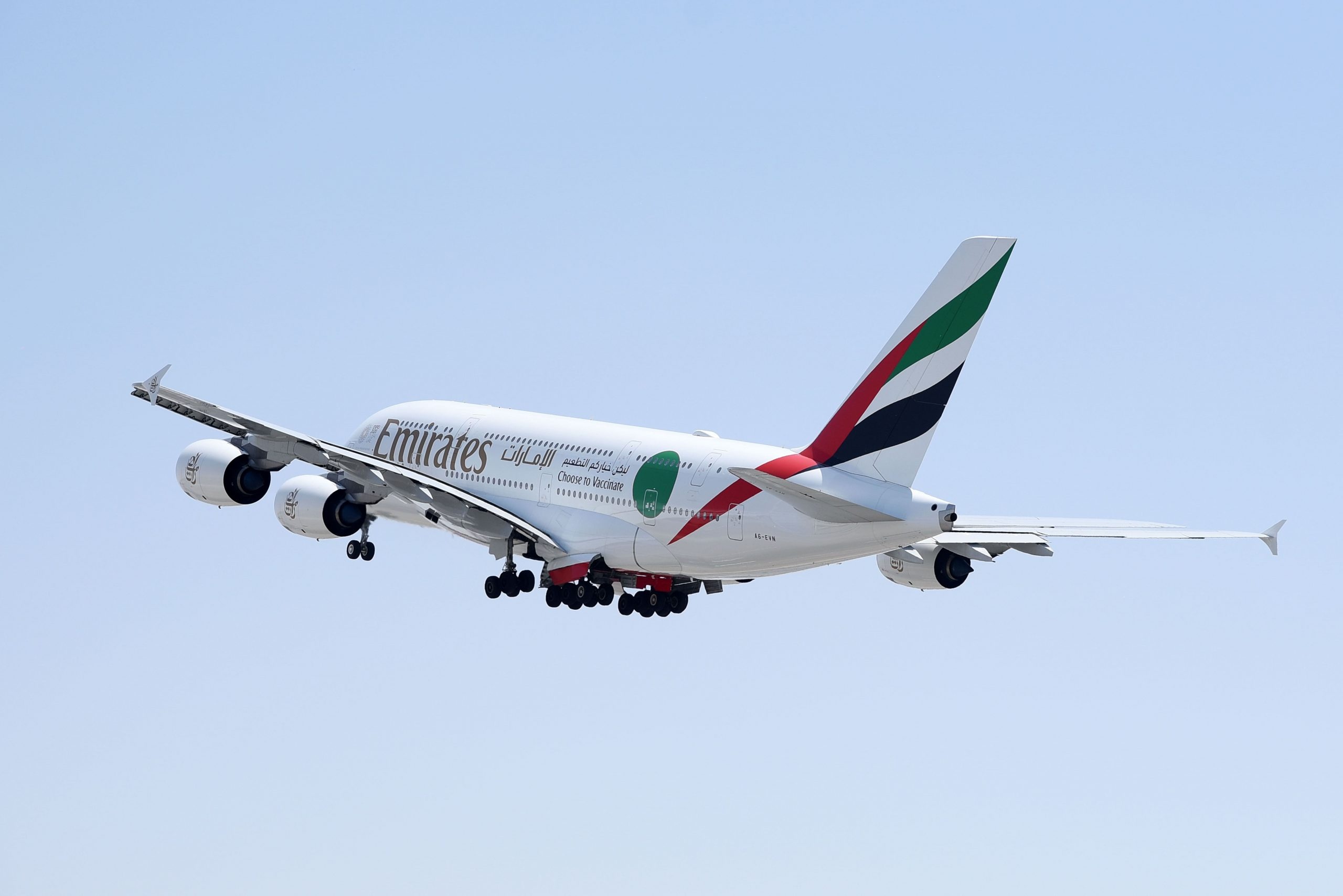 Emirates vaccinated flight, Aviation industry news, COVID-19 safety, Travel restrictions, 2560x1710 HD Desktop
