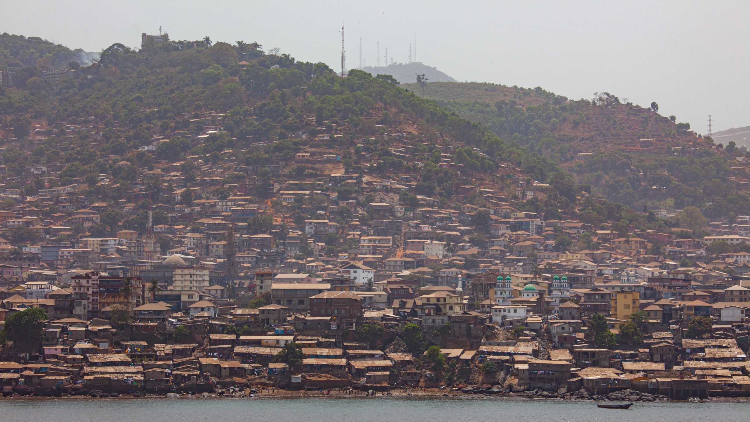 Building heat resilience, Freetown, Sierra Leone, Climate, 2560x1440 HD Desktop