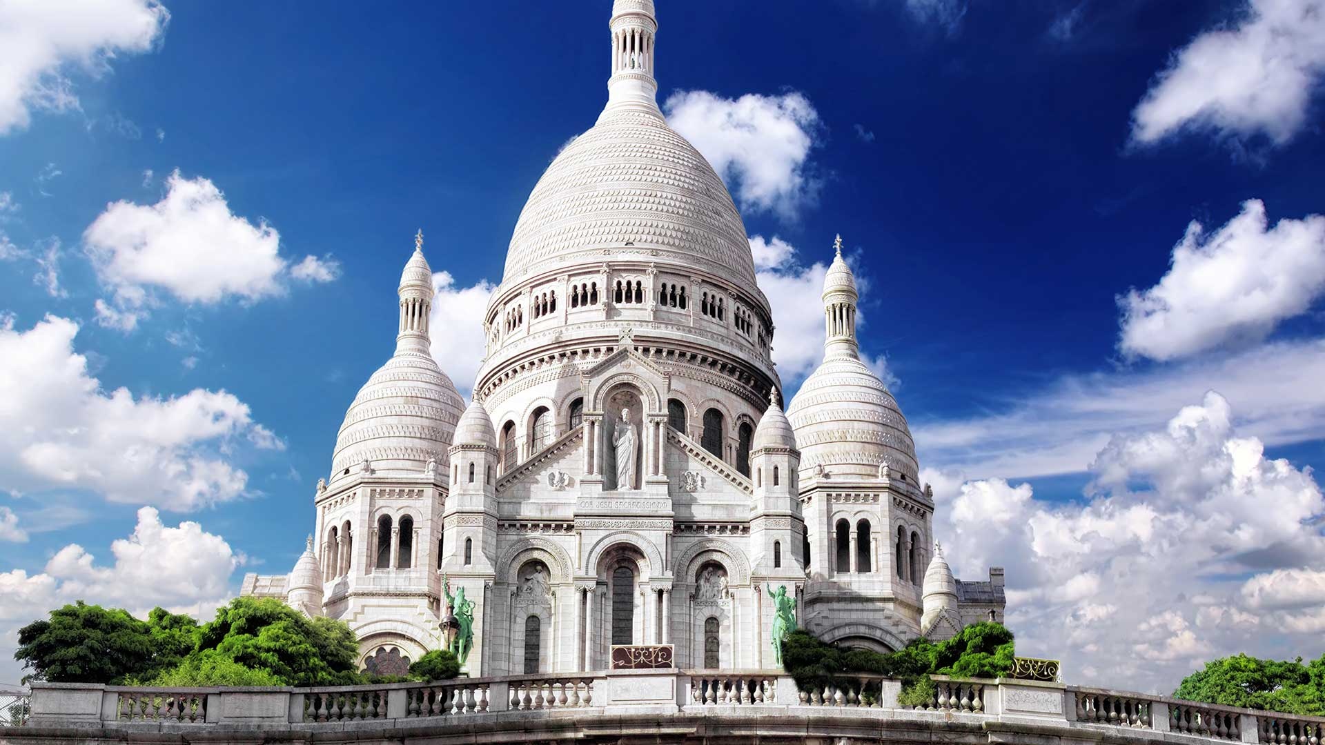 Sacre Coeur, Basilica of the Sacred Heart, Montmartre, Paris landmark, 1920x1080 Full HD Desktop