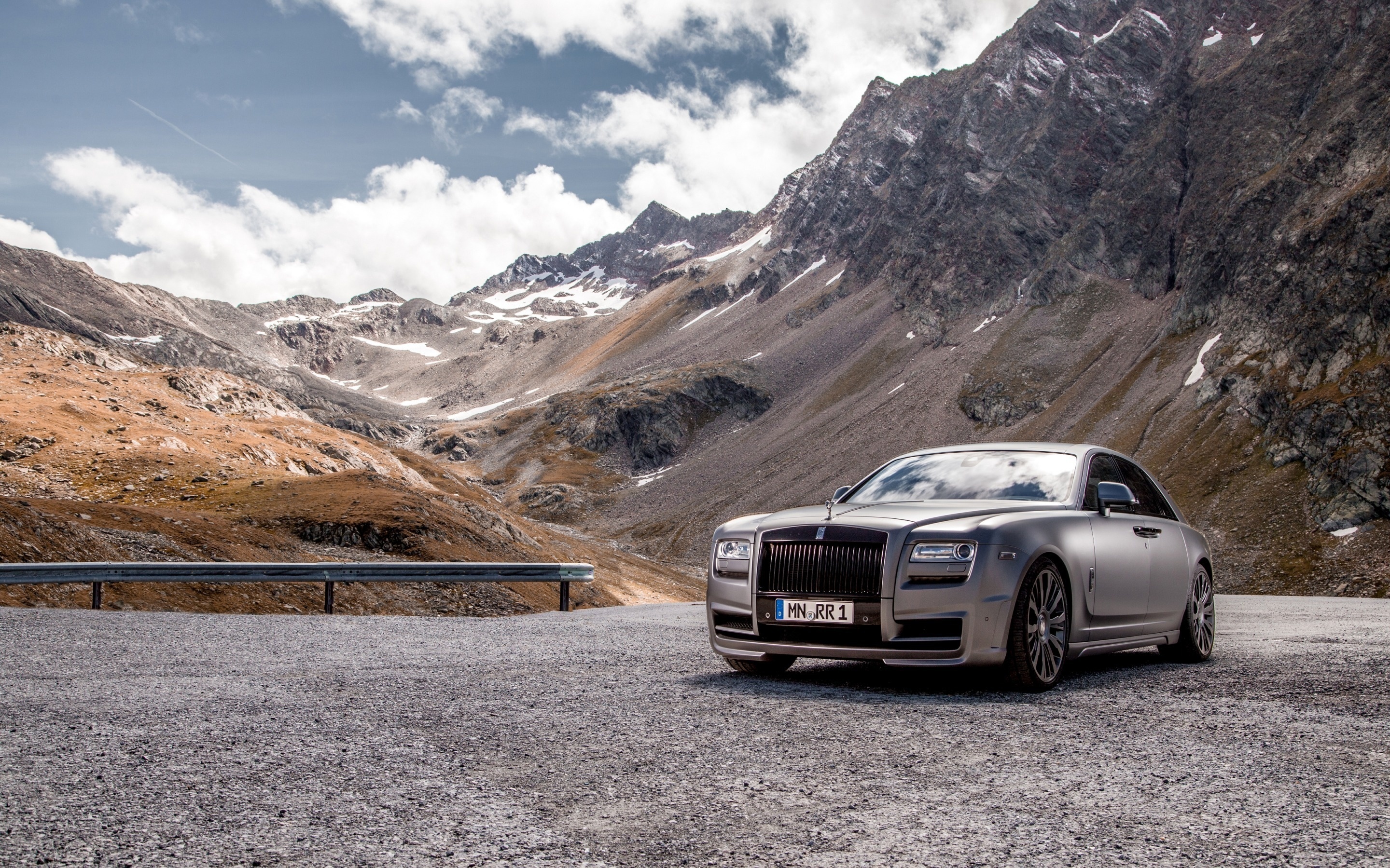 Rolls-Royce Ghost, Luxury car, Elegant design, Wallpaper excellence, 2880x1800 HD Desktop