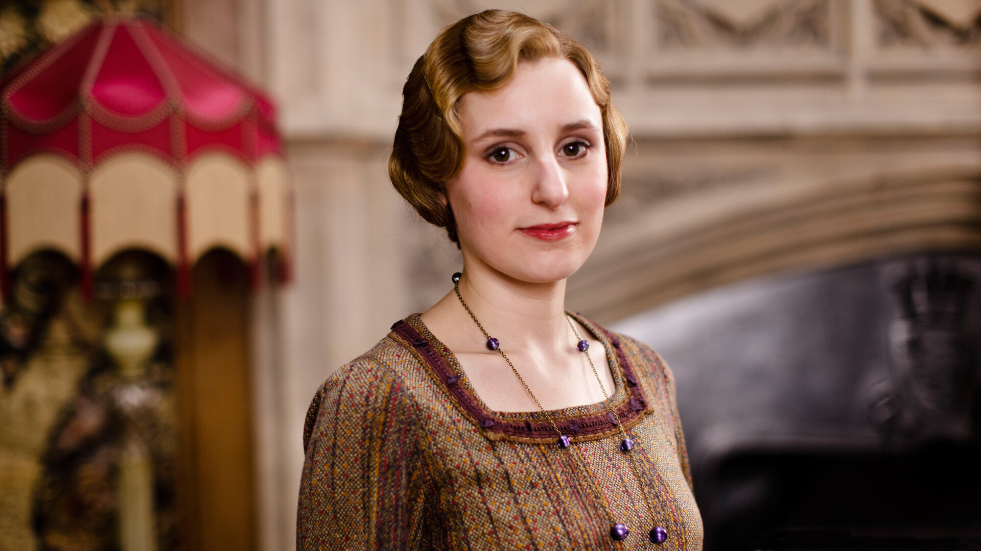 Downton Abbey: Laura Carmichael as Edith Pelham, the middle daughter of Lord and Lady Grantham. 1920x1080 Full HD Wallpaper.