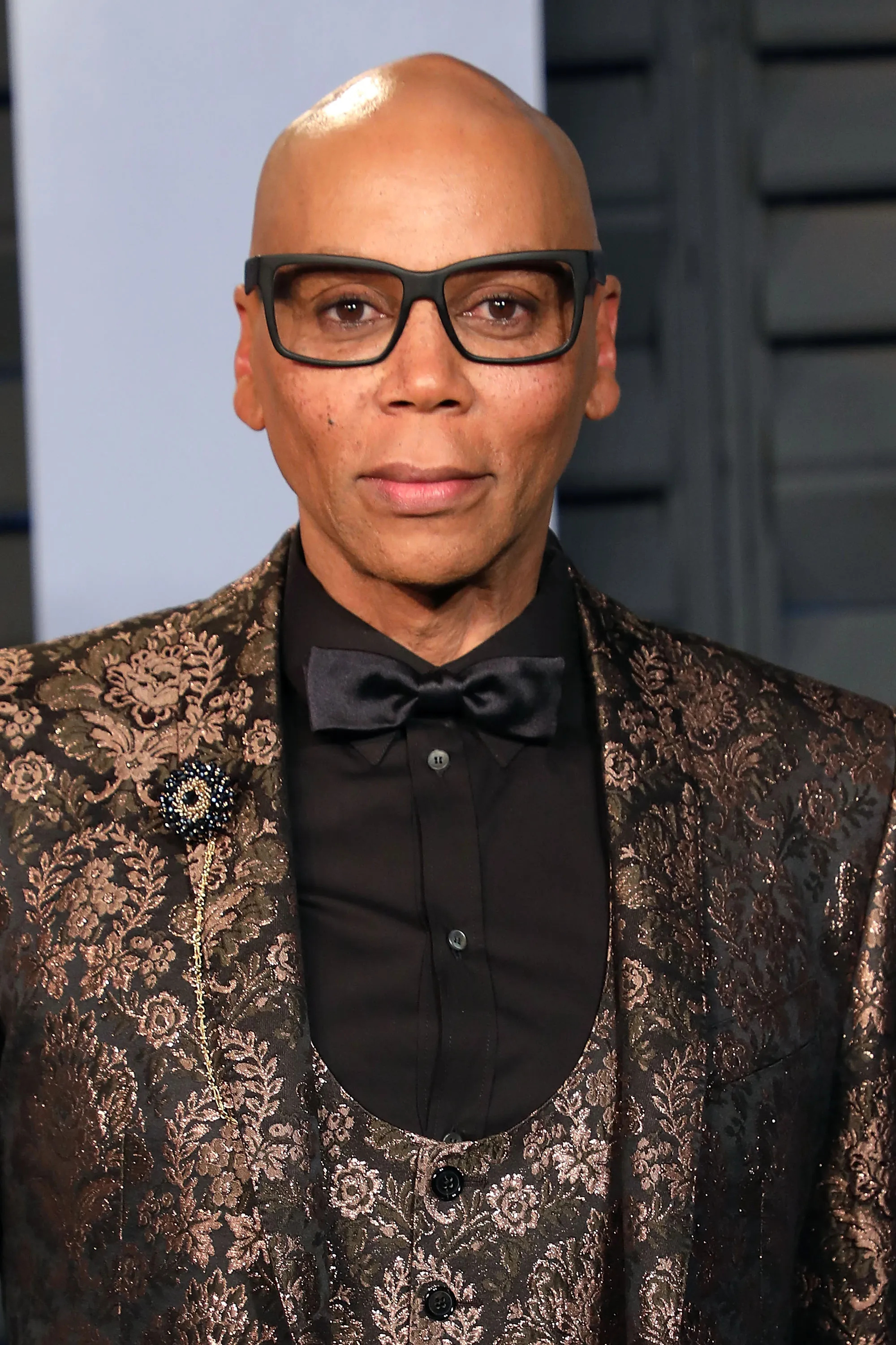 RuPaul, Controversial trans comments, Fans, Drag queens, 2000x3000 HD Phone