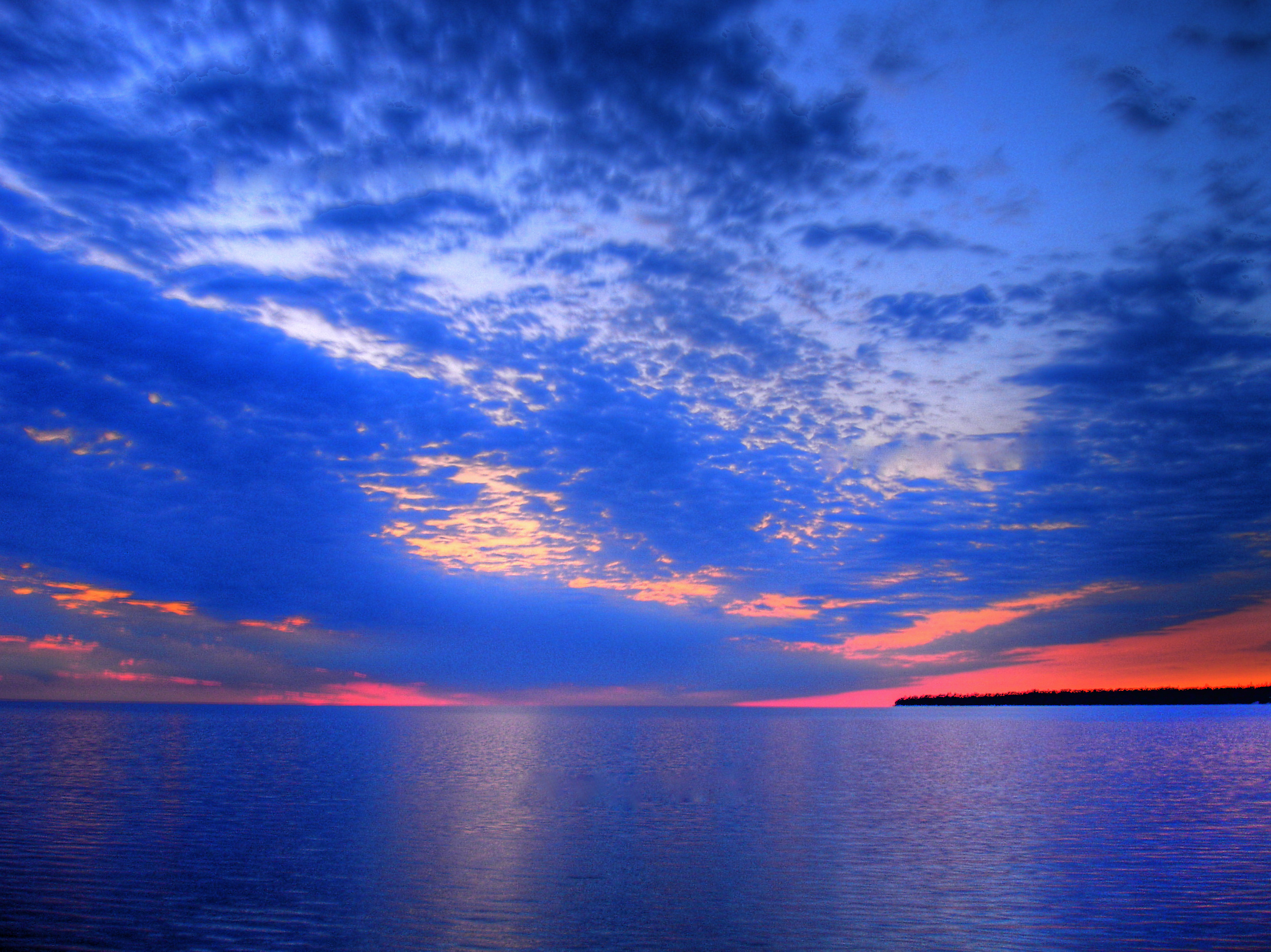 Winnipegosis Lake, Serene landscape, Untouched wilderness, Manitoba, 2510x1880 HD Desktop
