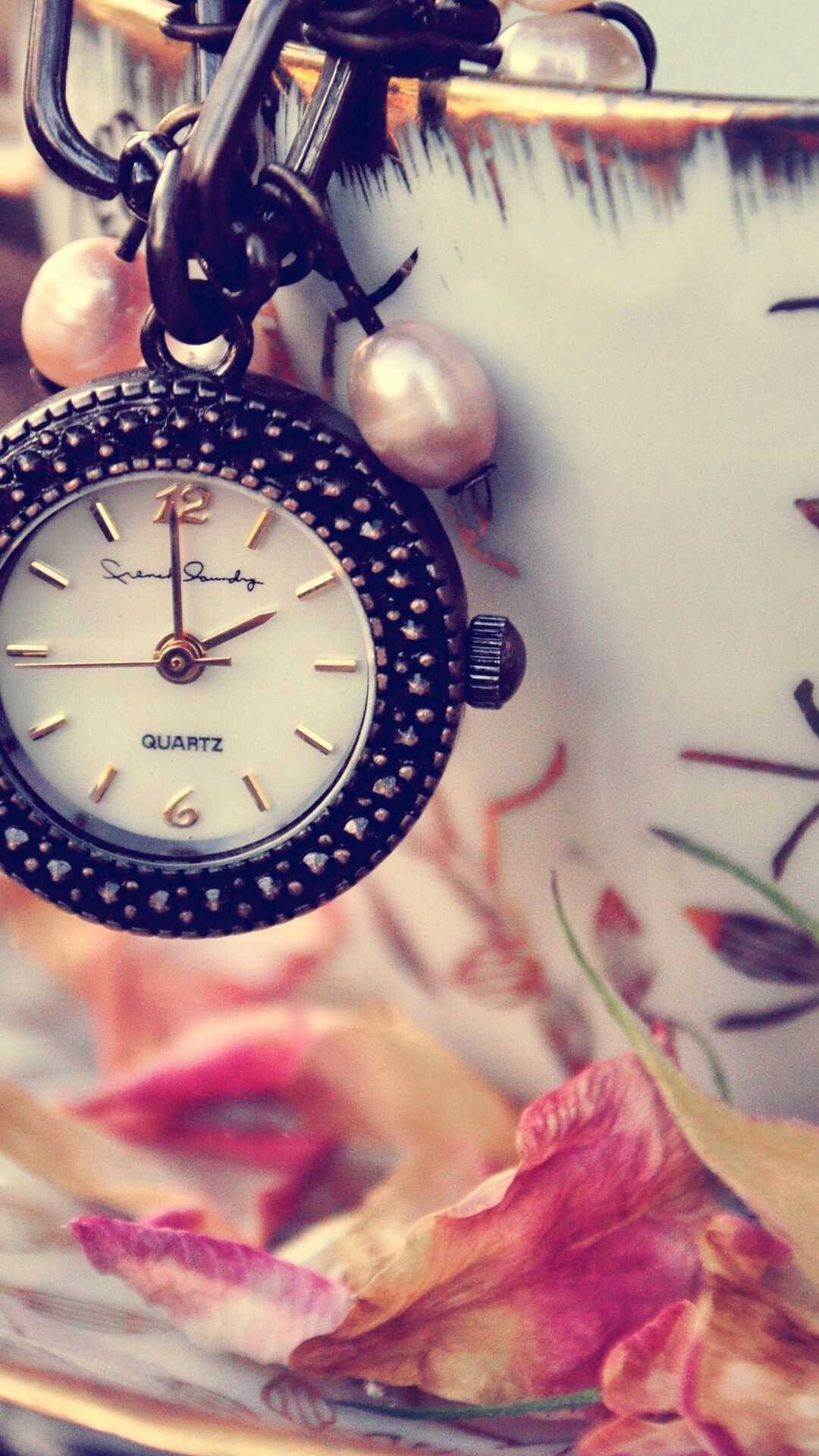 Girly: Vintage quartz clock, Ornament, Dried rose petals. 1080x1920 Full HD Background.