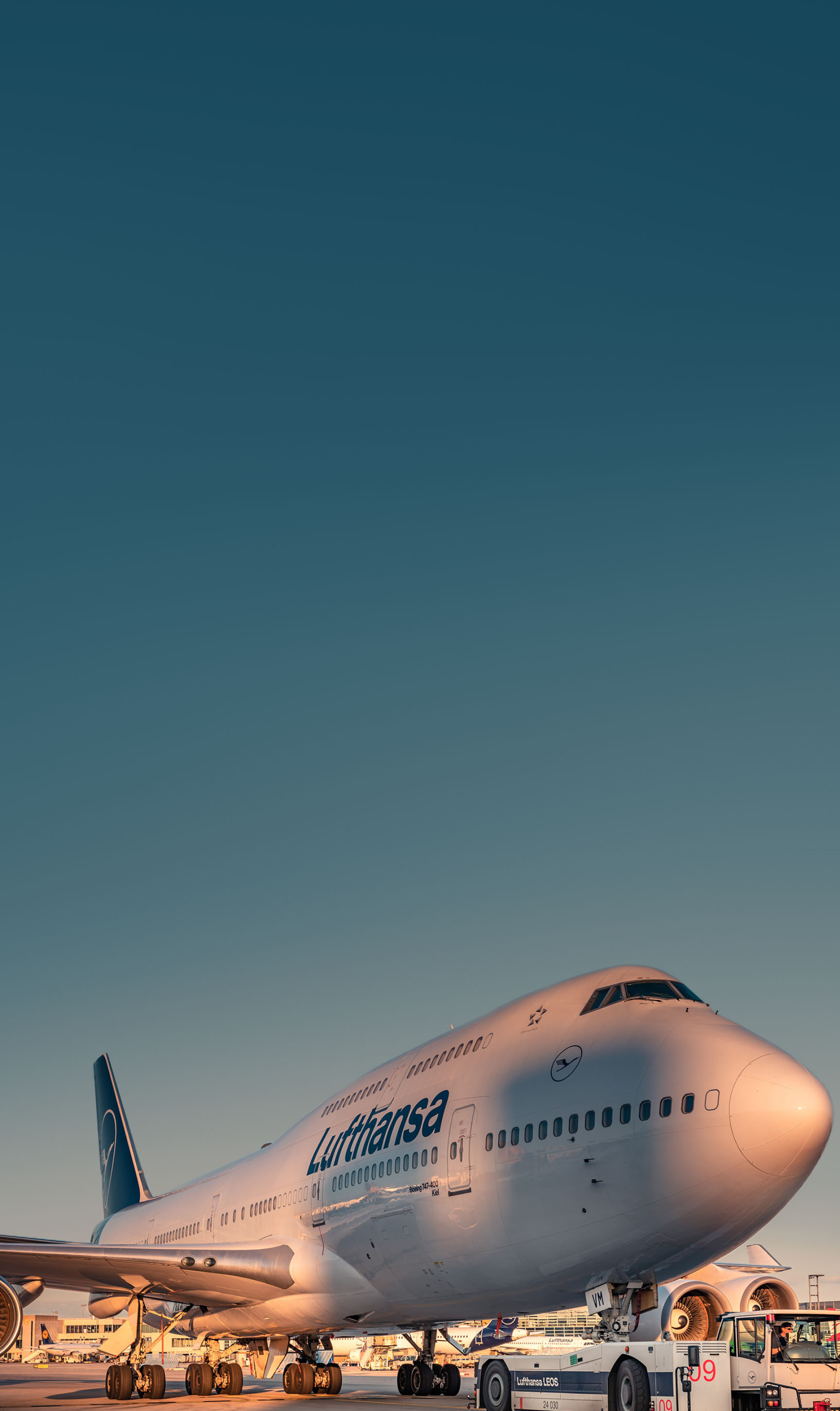 Lufthansa, Travel inspiration, Sophisticated travel, Airline excellence, 1920x3230 HD Phone